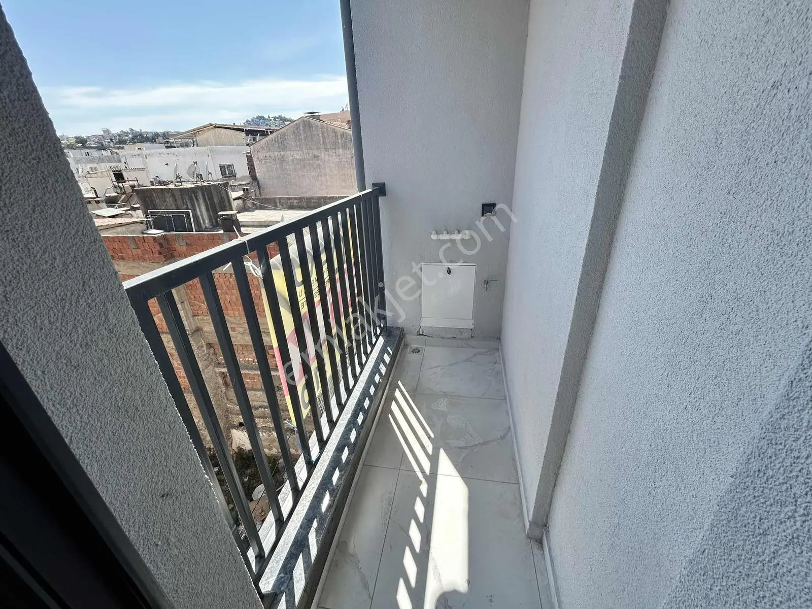 Acil Kuşadası Merkez Denize 200 Metre Mesafede Satılık 2+1 Daire — fotoğraf 33