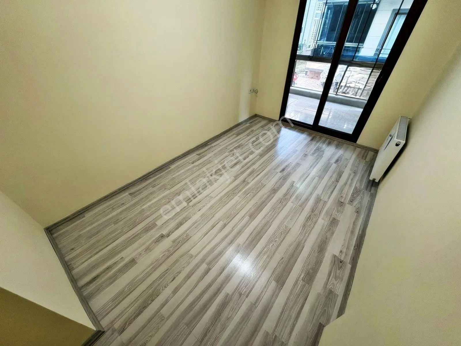 Aktif'ten Akçay'da Satılık Harika Konumlu Doğalgazlı Lüx 1+1 Geniş Daire — fotoğraf 16