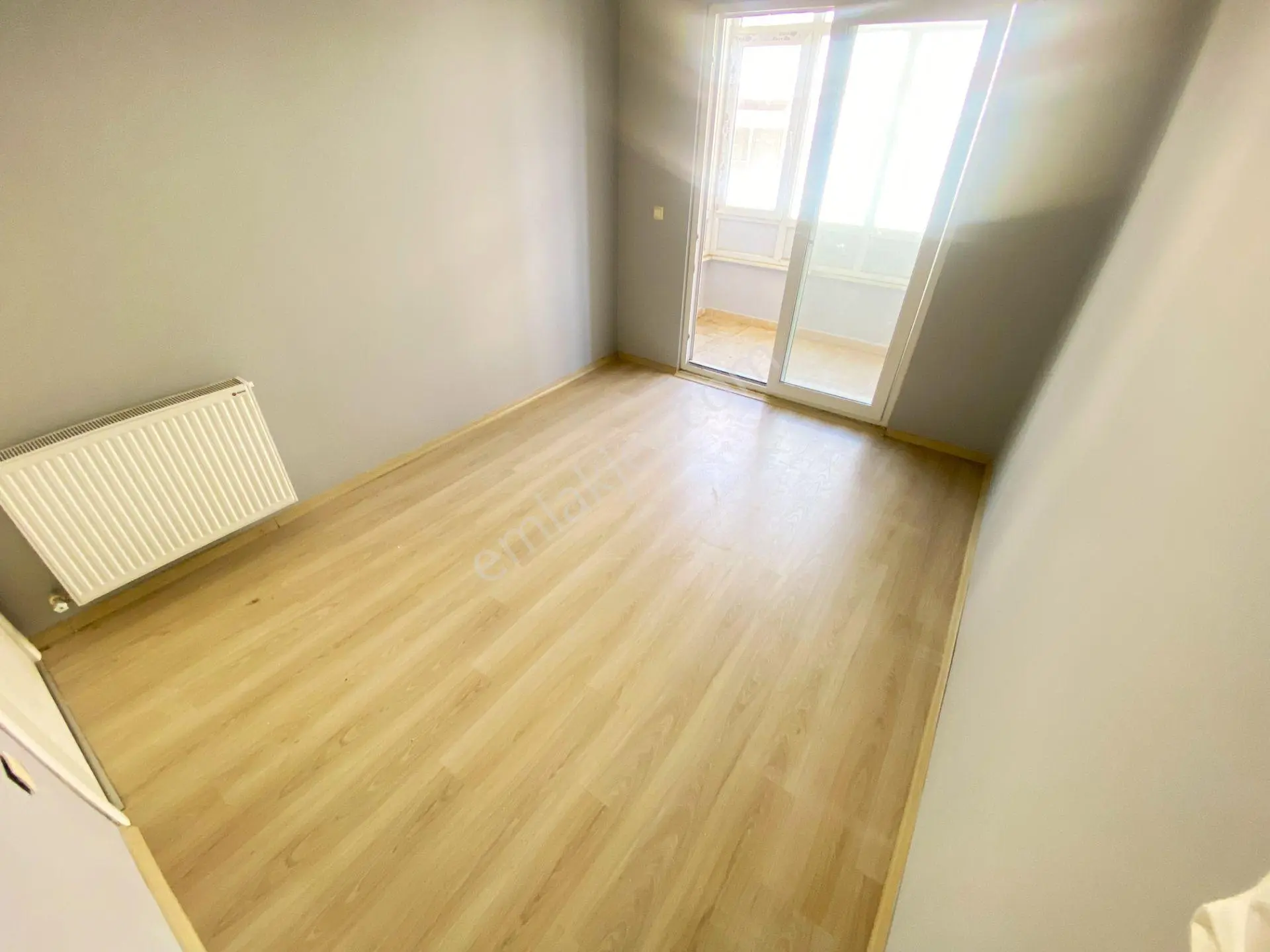 Aktiften Akçayda Satılık Denize 300 Metre 9 Yaşında Arakat Harika Devasa 2+1 Daire — fotoğraf 8