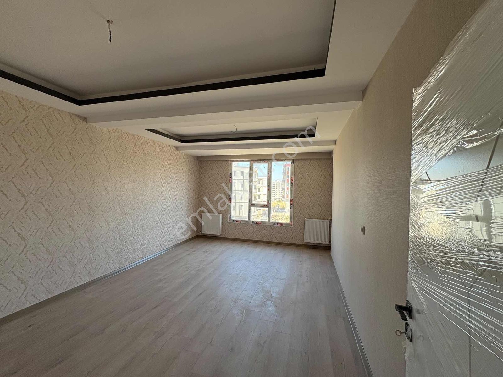 Yeşilloft'tan Satılık 2+1 Daire — fotoğraf 2
