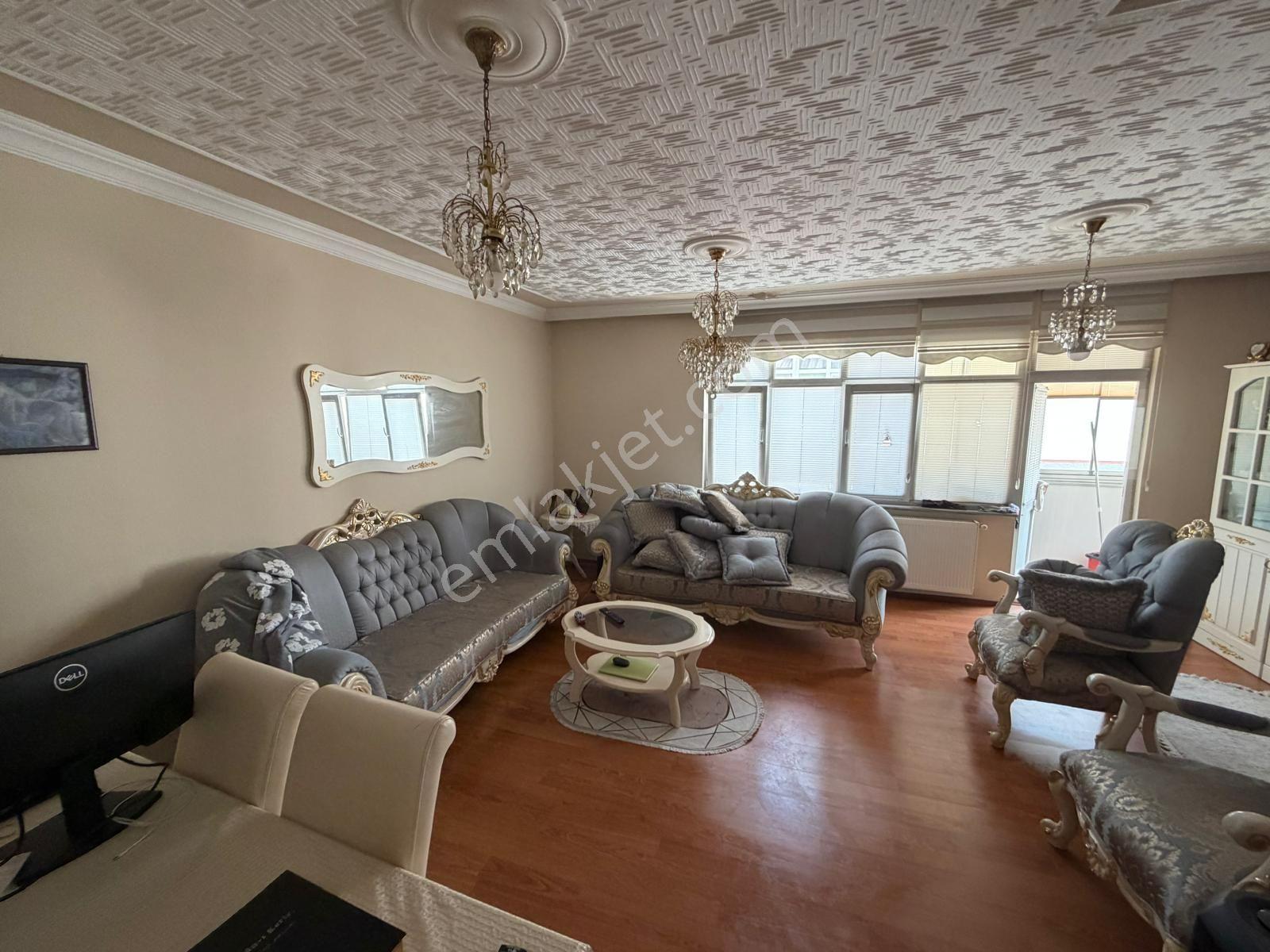 2 Nolu Beşirli De Site İçerisin De Satılık Daire — fotoğraf 2