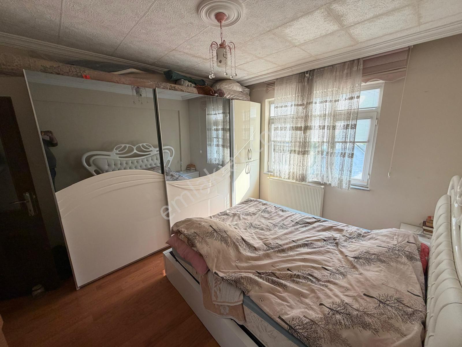 2 Nolu Beşirli De Site İçerisin De Satılık Daire — fotoğraf 6