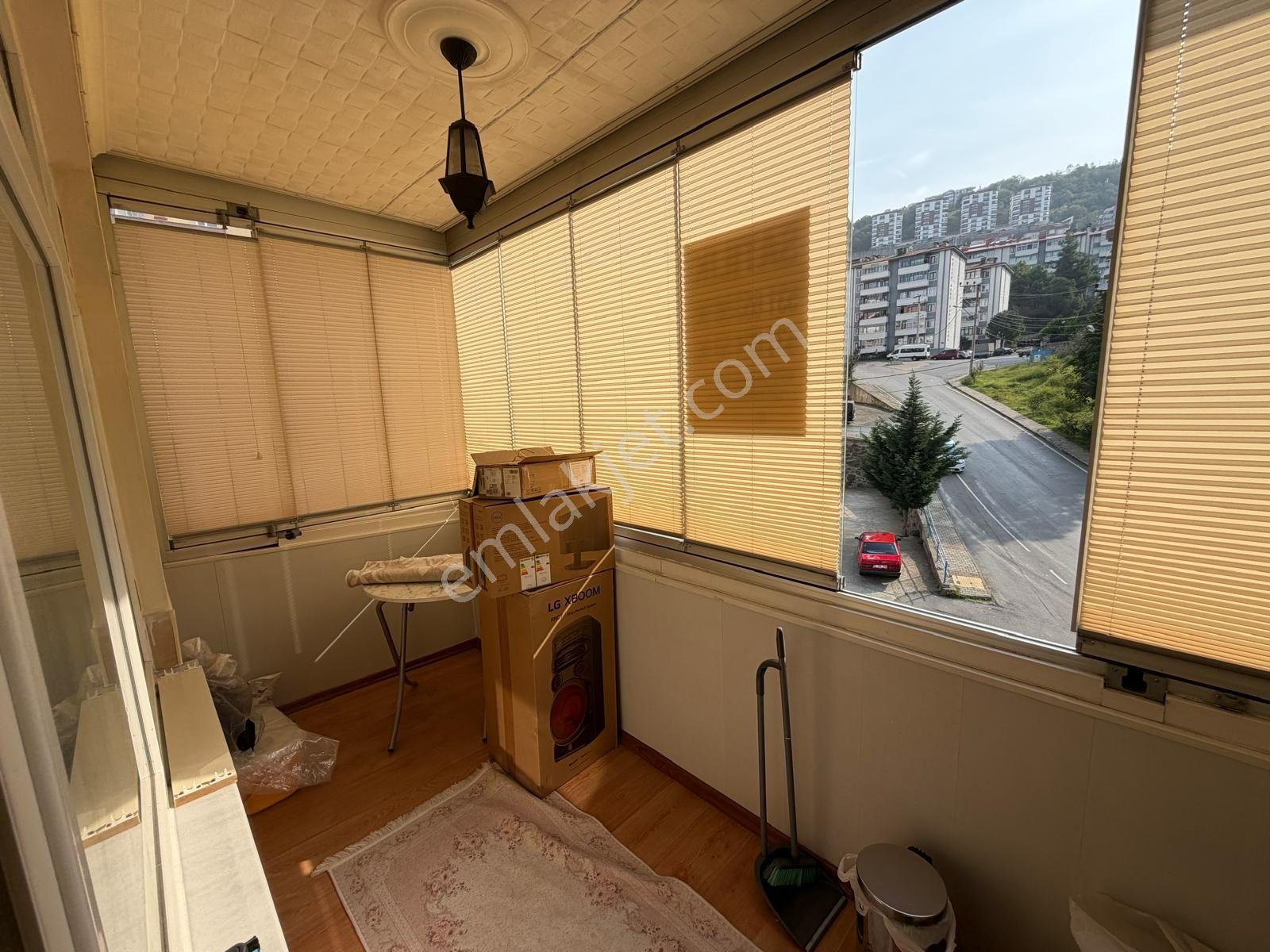 2 Nolu Beşirli De Site İçerisin De Satılık Daire — fotoğraf 13