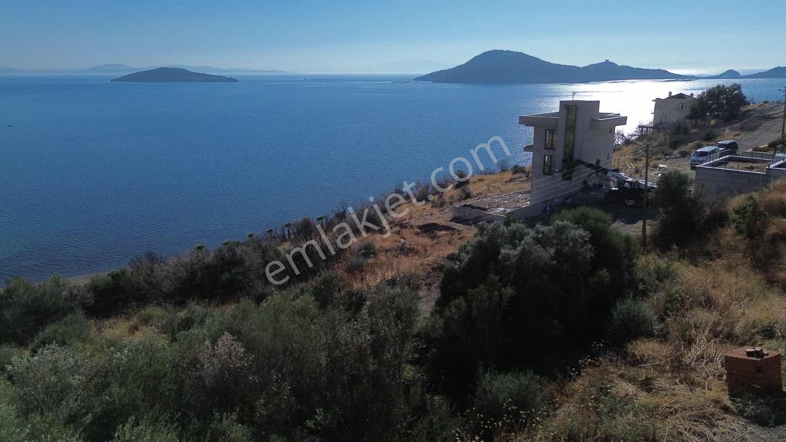 Çandarlıda Denize Çok Yakın Konumda Villa İmarlı Satılık Arsa — fotoğraf 4