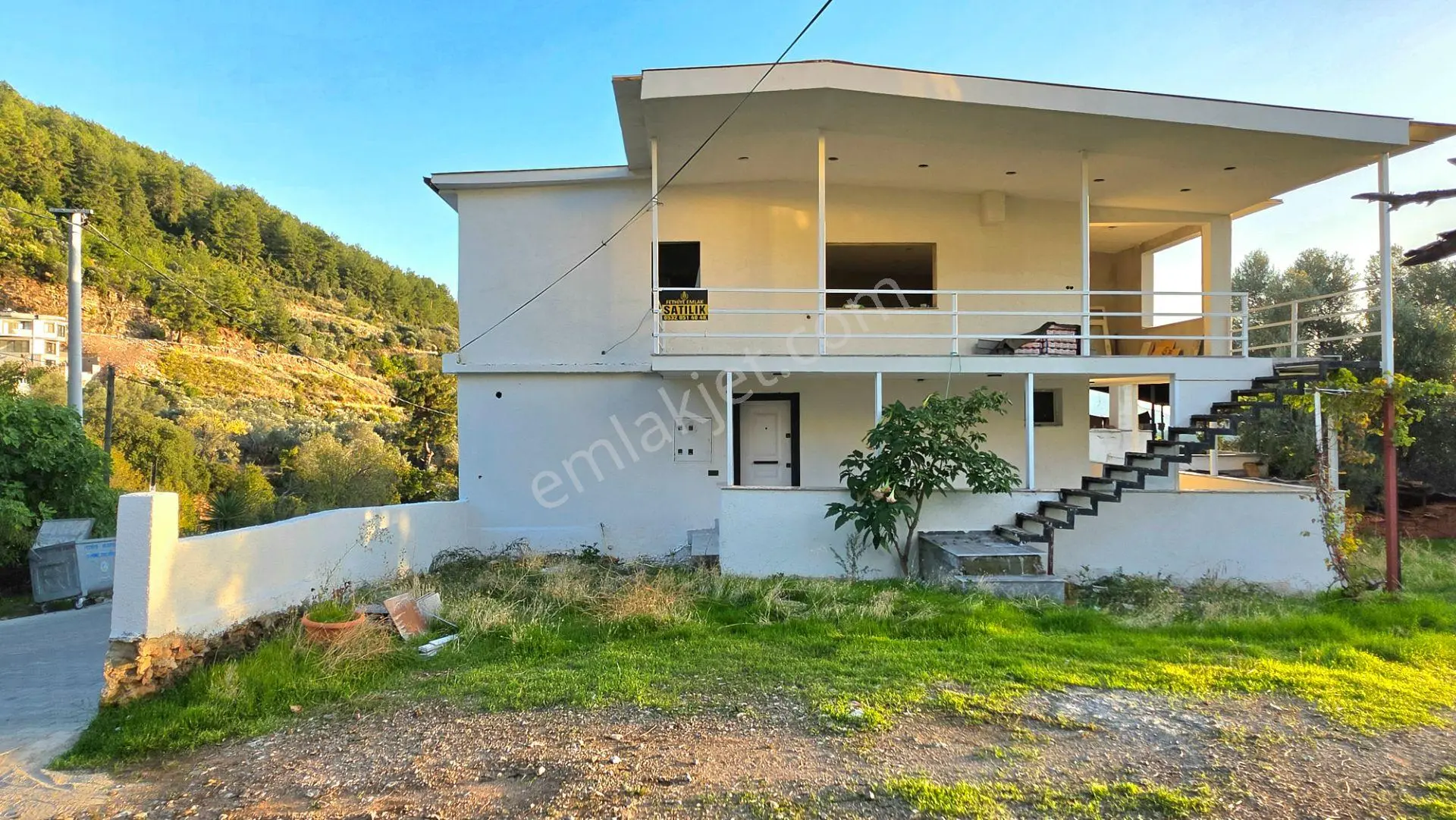 Fethiye İncirköy Mahallesinde Satılık 4+2 220m2 Müstakil Ev — fotoğraf 2