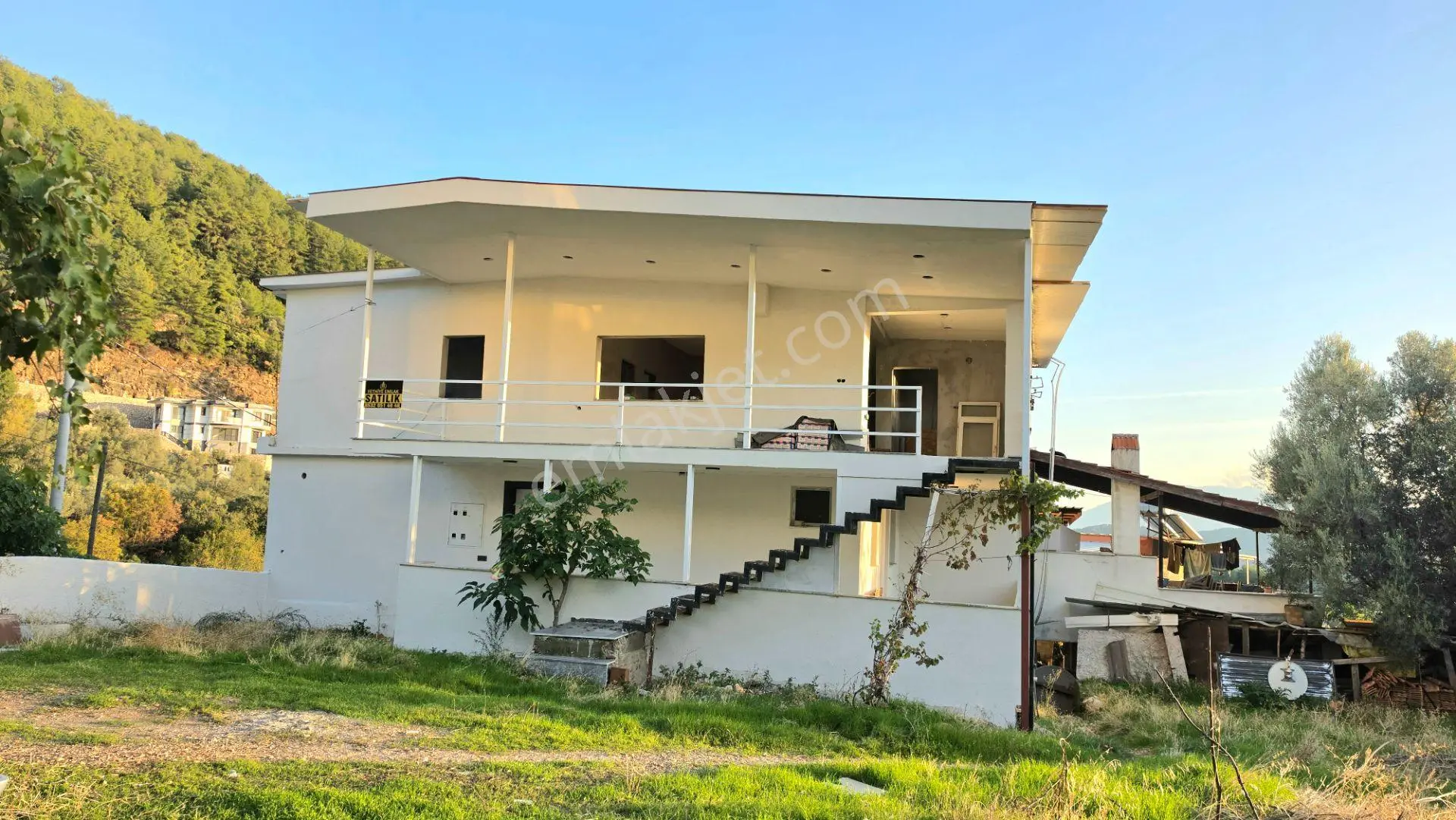 Fethiye İncirköy Mahallesinde Satılık 4+2 220m2 Müstakil Ev — fotoğraf 4