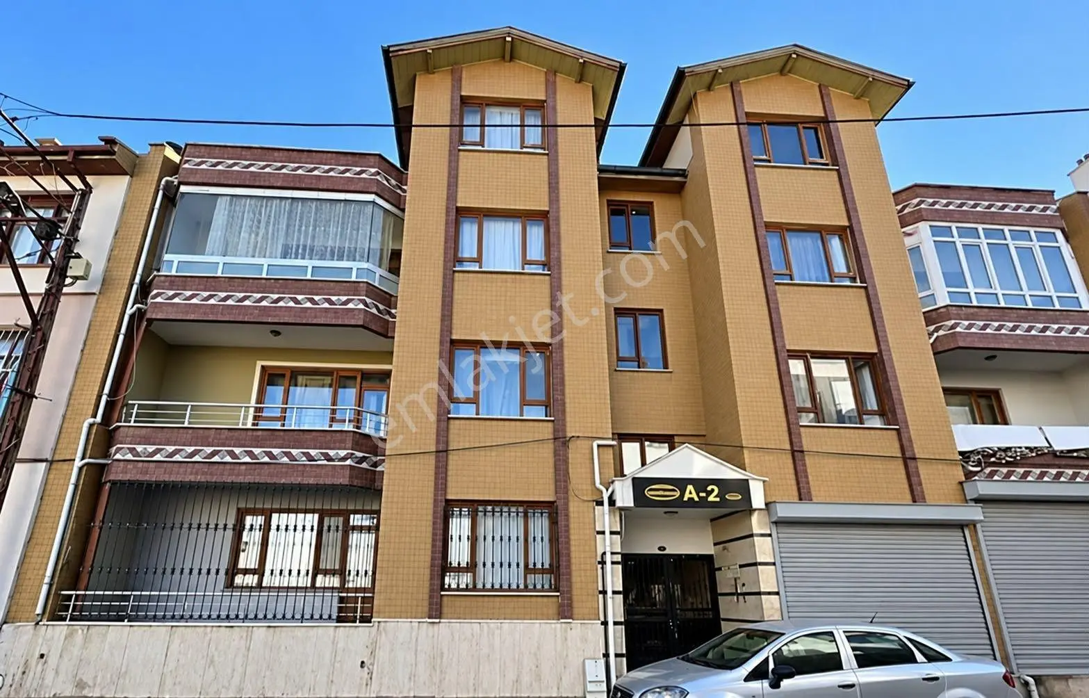 Nakipoğlu Mah. Isı Yalıtımlı Bakımlı Arakat 3+1 Satılık Daire