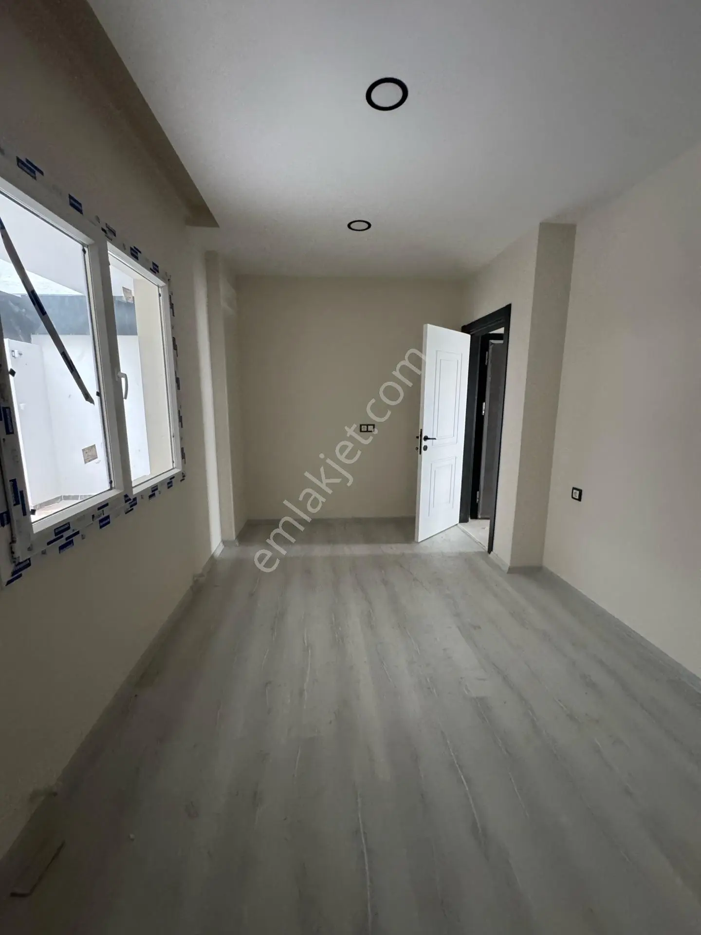 Kuşadası Güzelçamlı'da Satılık Sıfır Yapım 1+1 Daire — fotoğraf 27