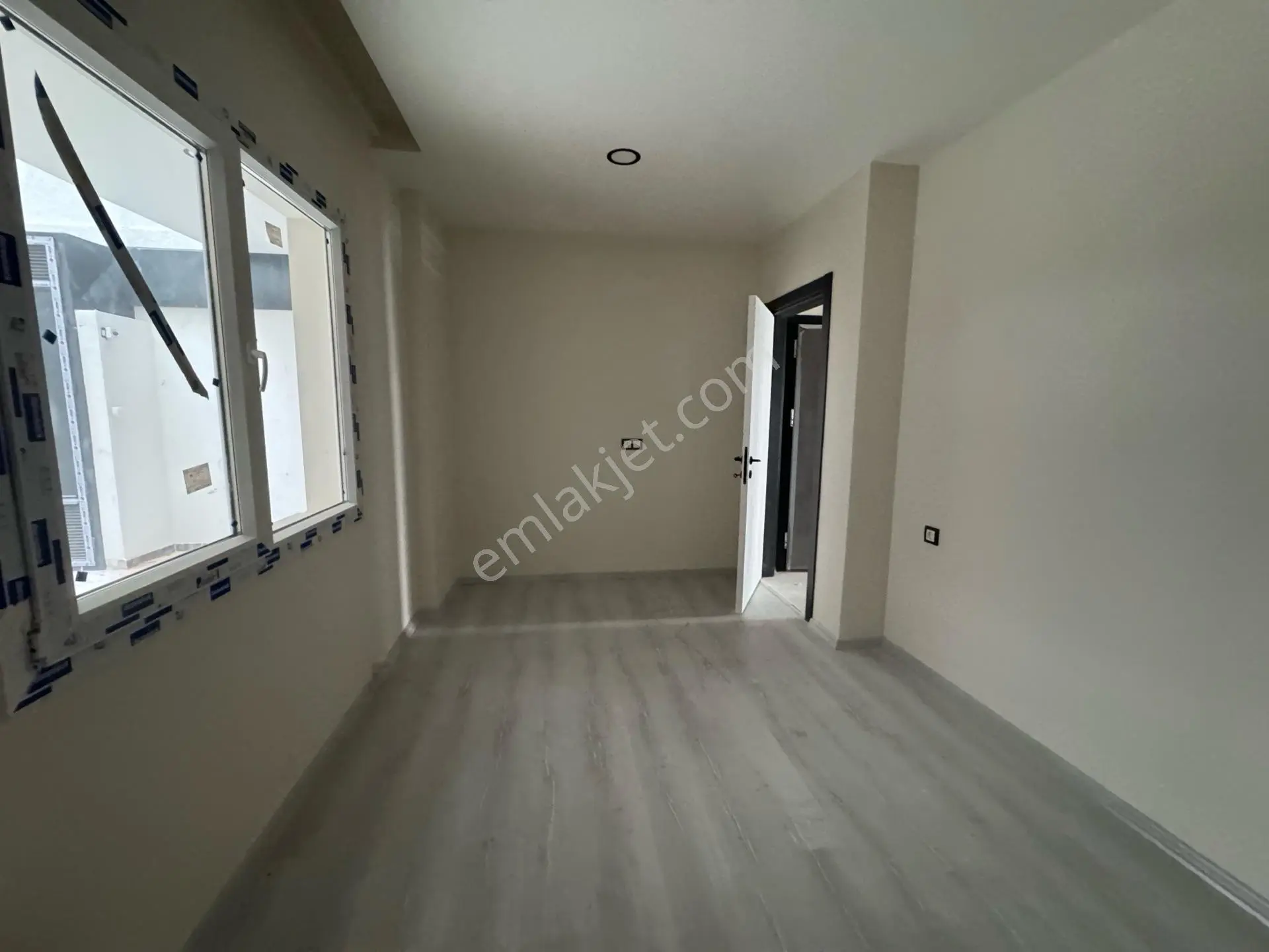 Kuşadası Güzelçamlı'da Satılık Sıfır Yapım 1+1 Daire — fotoğraf 29