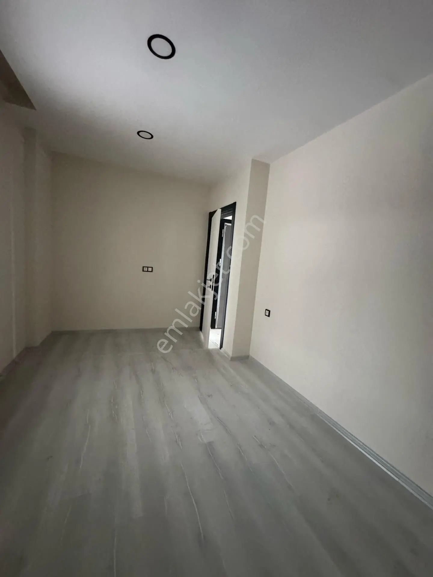 Kuşadası Güzelçamlı'da Satılık Sıfır Yapım 1+1 Daire — fotoğraf 31