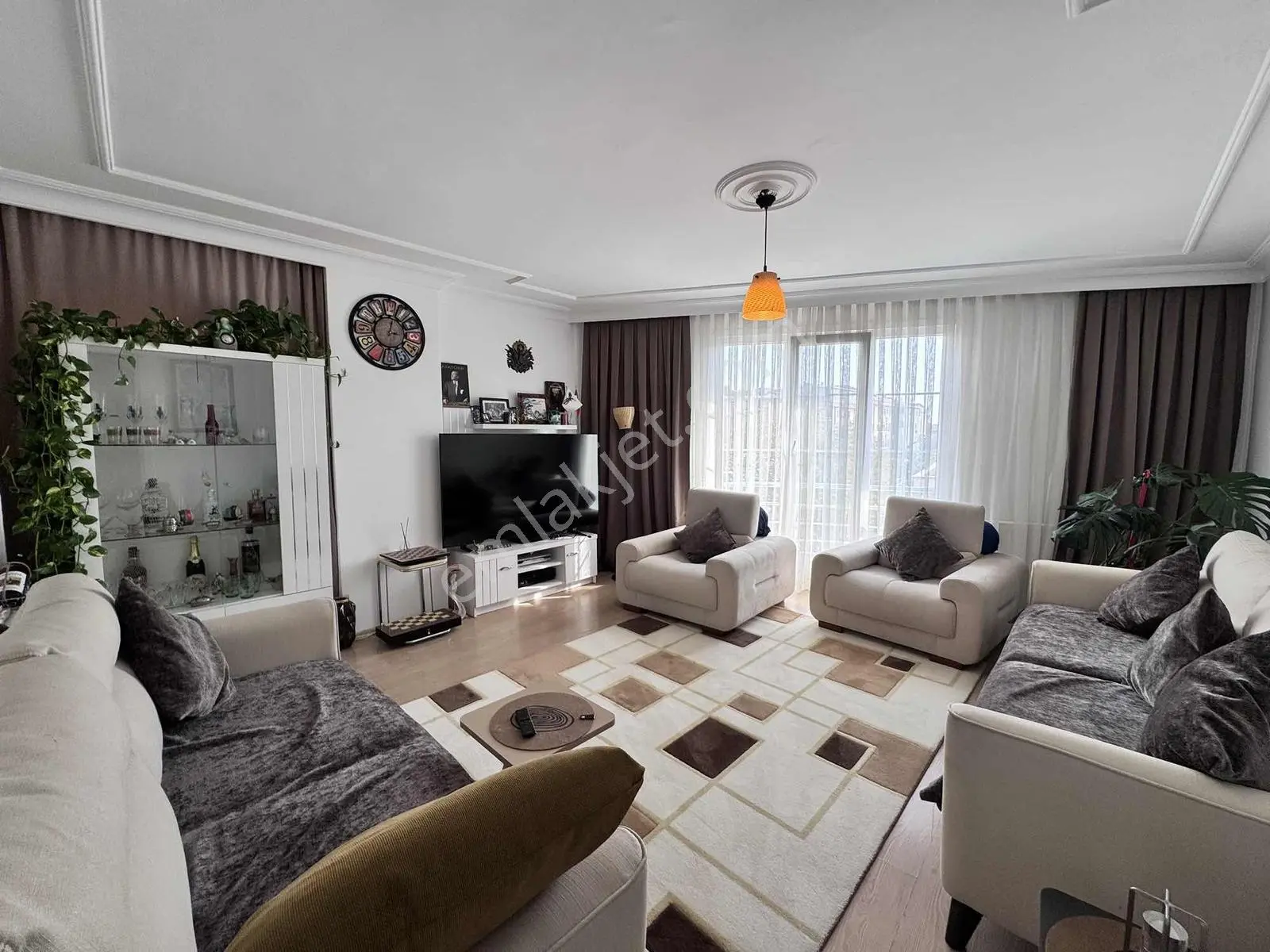 Çekmeköy Metroya Komşu Mazaralı 4+2 Satılık Dubleks Daire — fotoğraf 5