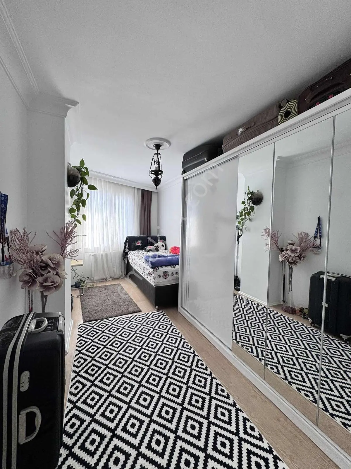 Çekmeköy Metroya Komşu Mazaralı 4+2 Satılık Dubleks Daire — fotoğraf 7