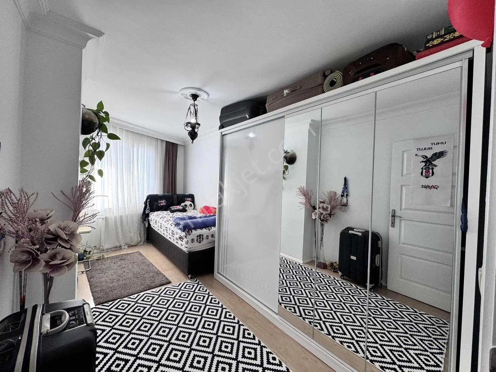 Çekmeköy Metroya Komşu Mazaralı 4+2 Satılık Dubleks Daire — fotoğraf 9