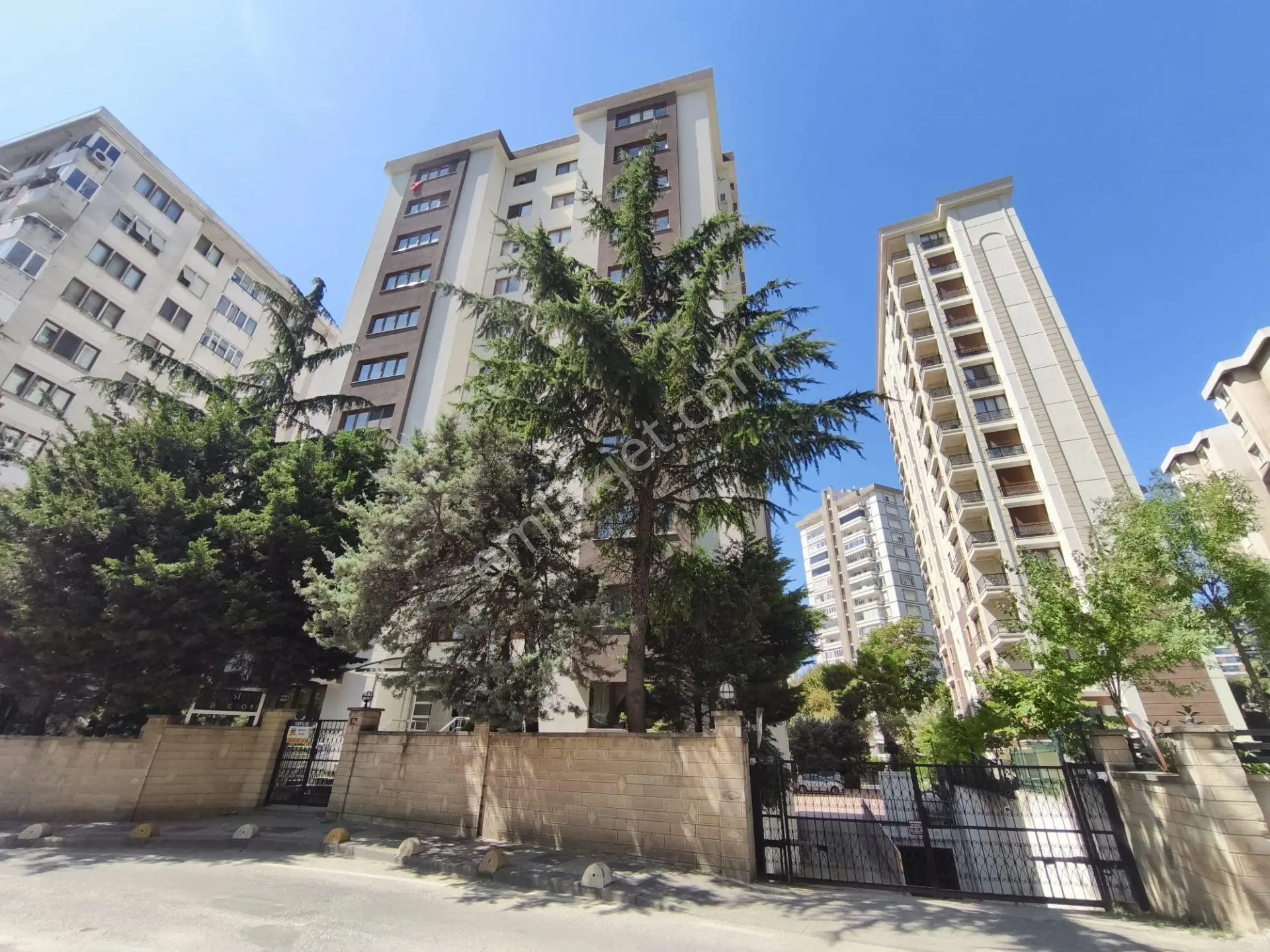 Erenköy'de Marmaraya Yakın 3+1 Net 120 M² 2 Bloklu Site İçinde — fotoğraf 2