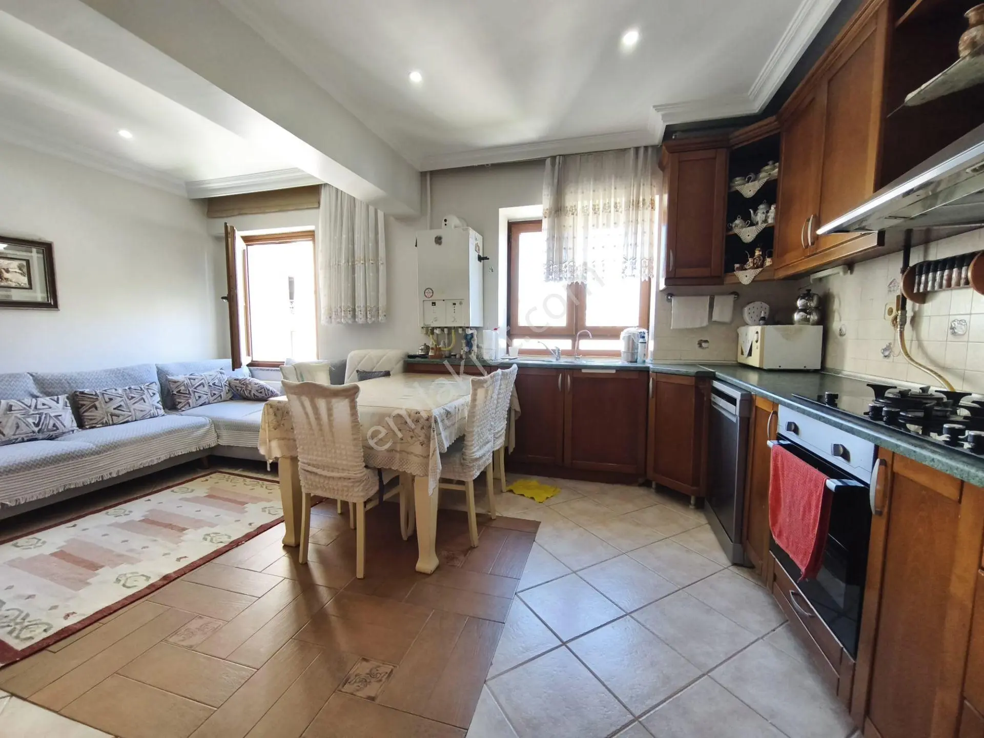 Erenköy'de Marmaraya Yakın 3+1 Net 120 M² 2 Bloklu Site İçinde — fotoğraf 8
