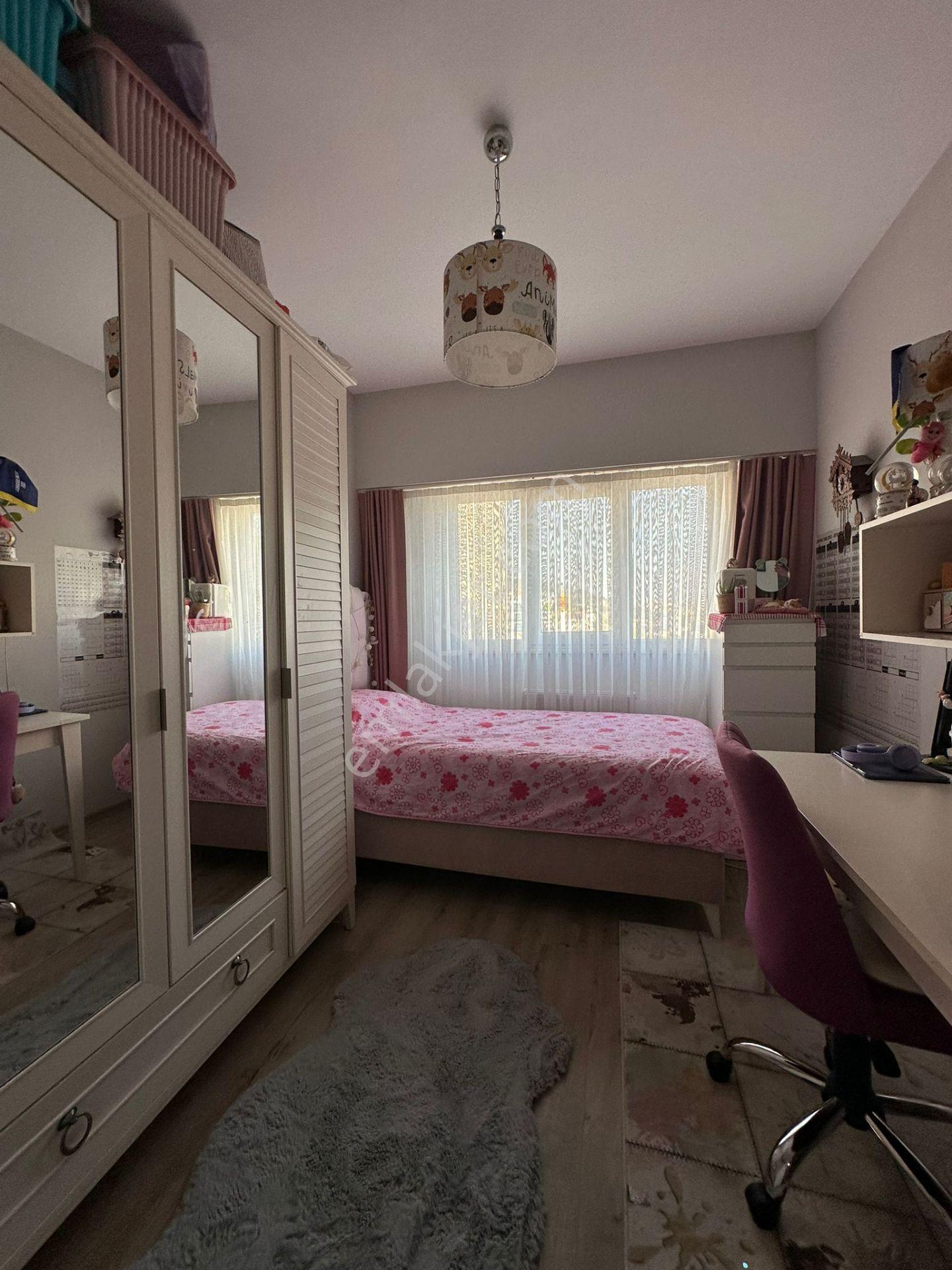 Mertcan'dan Yakacık Meydana Yürüme Site İçi 3+1 Lüks Satılık Daire — fotoğraf 9
