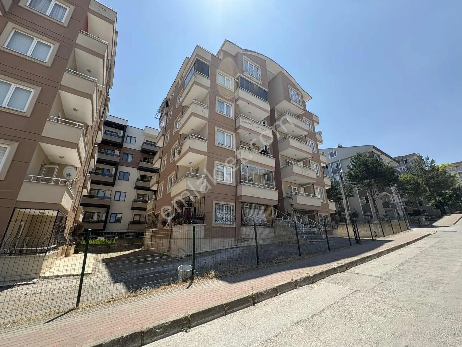 Anıl Konu'Dan Görükle'De 2+1 Eşyalı Satılık Daire