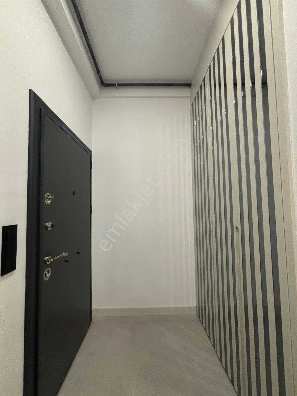 Demirler'den Selçukbey'de Evora Yakını Panjurlu Lüx 2+1 Daireler — fotoğraf 16