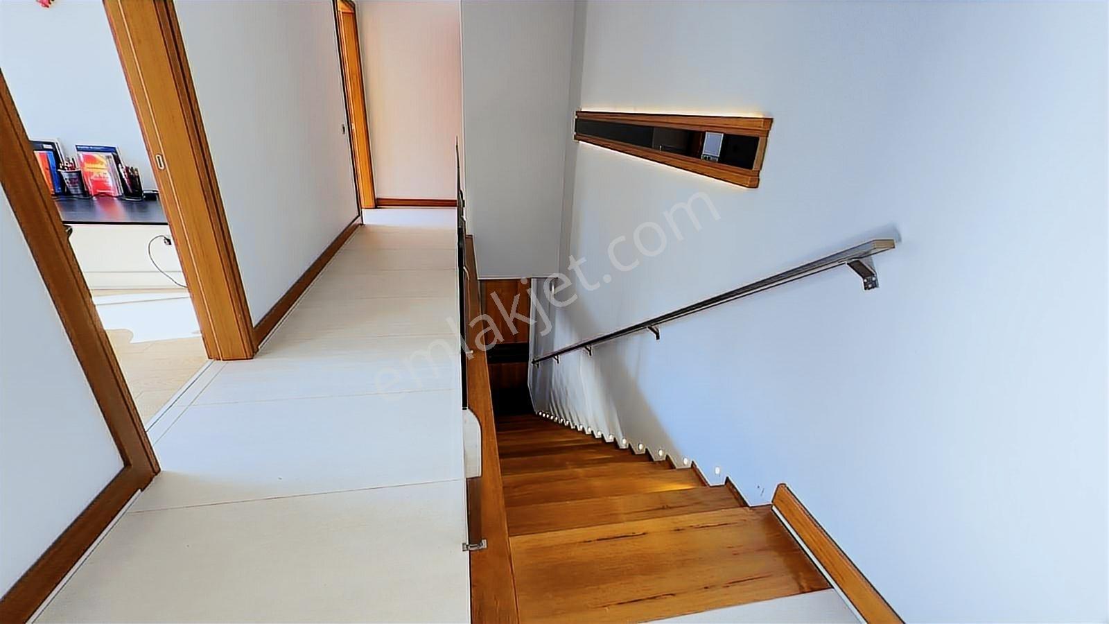 Narlıdere Asmabahçeler Site Lüks Bahçeli Dublex Villa Şerefiyeli — fotoğraf 27