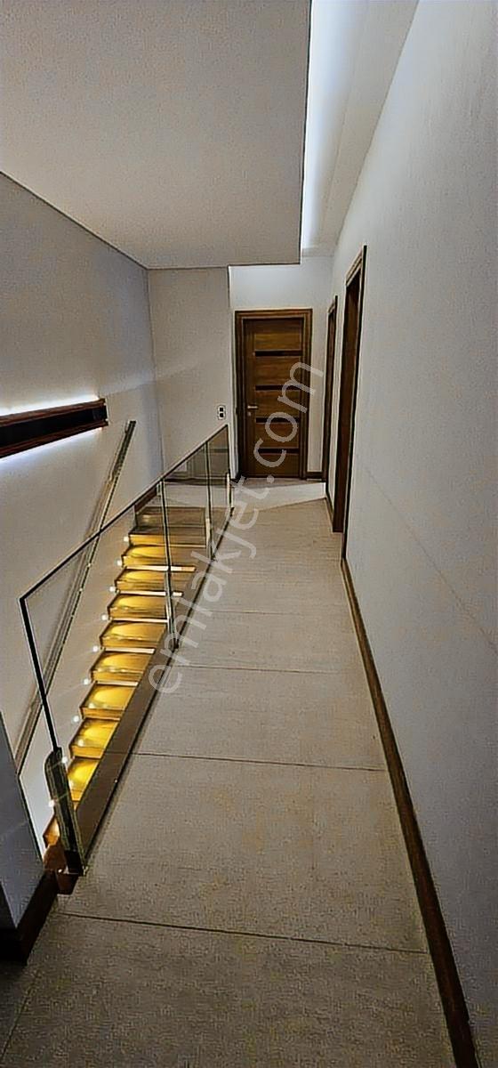 Narlıdere Asmabahçeler Site Lüks Bahçeli Dublex Villa Şerefiyeli — fotoğraf 31