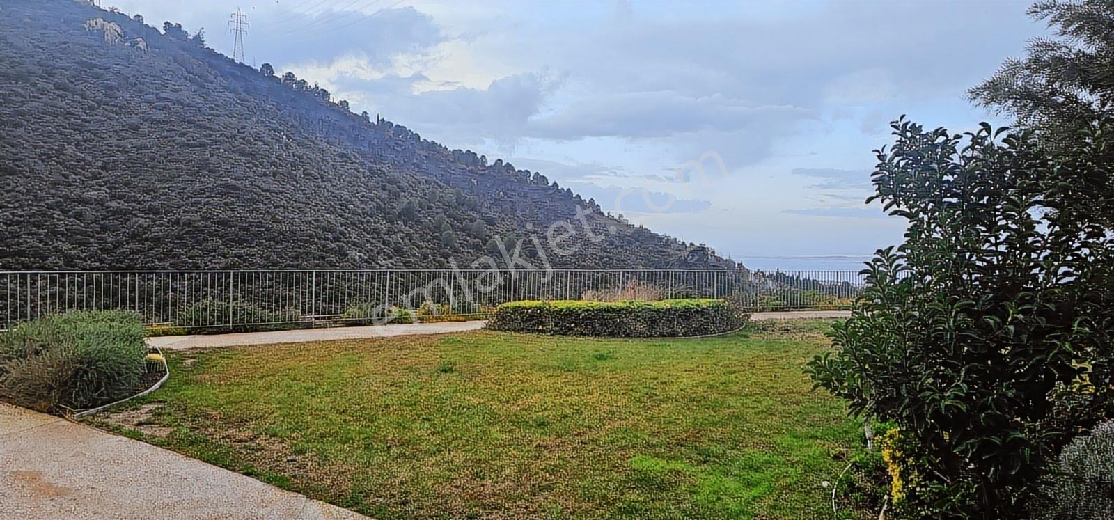 Narlıdere Asmabahçeler Site Lüks Bahçeli Dublex Villa Şerefiyeli — fotoğraf 32