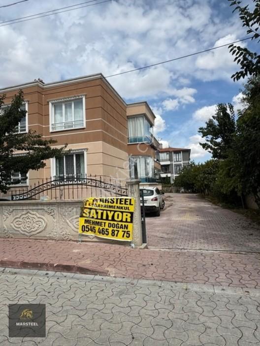 Buhara Mahallesi Edipoğlu Caddesi Üzerinde Satılık 3+1