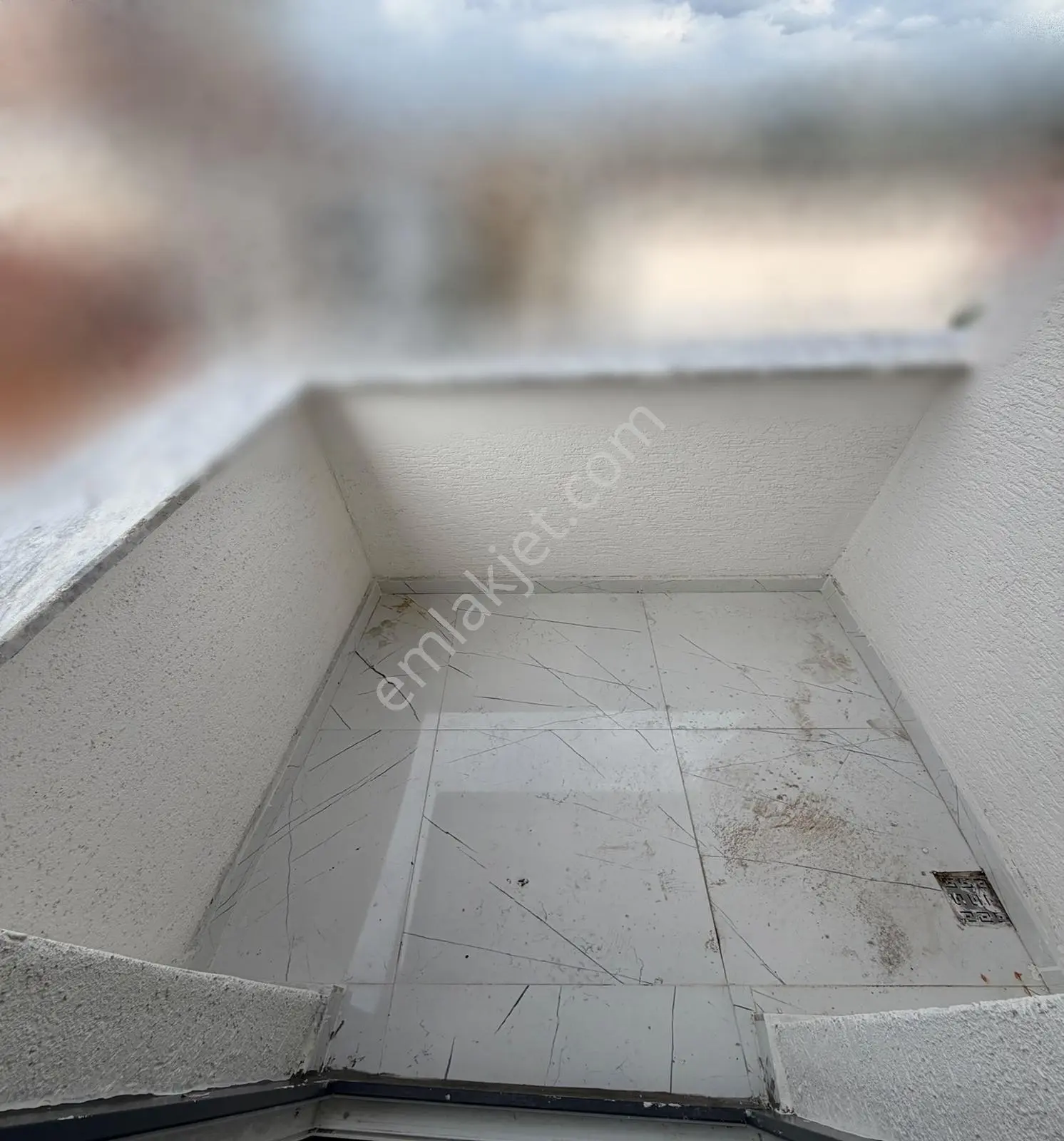 Kod 5466 Yunus Emre Mah. Caddeye Cephe Satılık 2+1 Arakat — fotoğraf 5