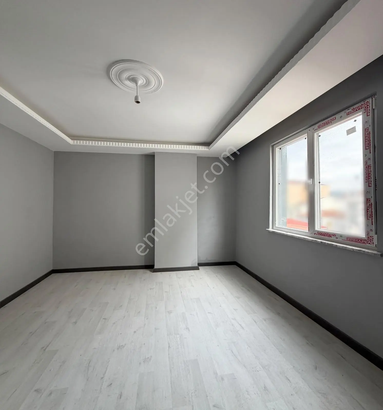 Kod 5466 Yunus Emre Mah. Caddeye Cephe Satılık 2+1 Arakat — fotoğraf 11