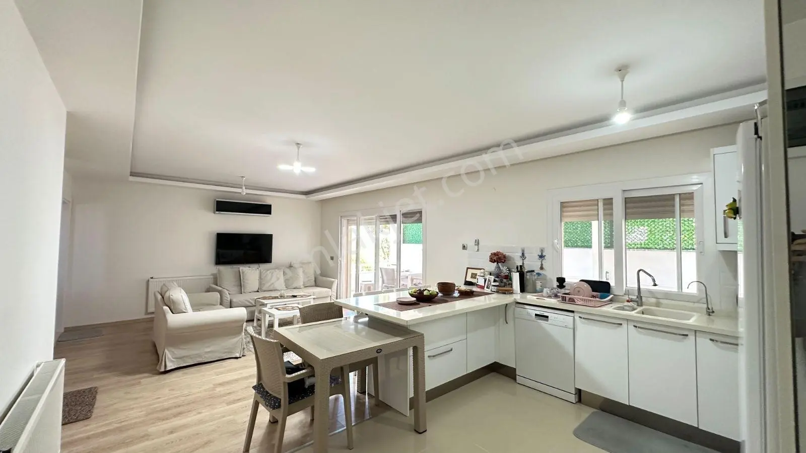 Çeşme Çiftlik'te Full Deniz Manzara Dubleks İkiz Villa 3+1eşyalı — fotoğraf 4