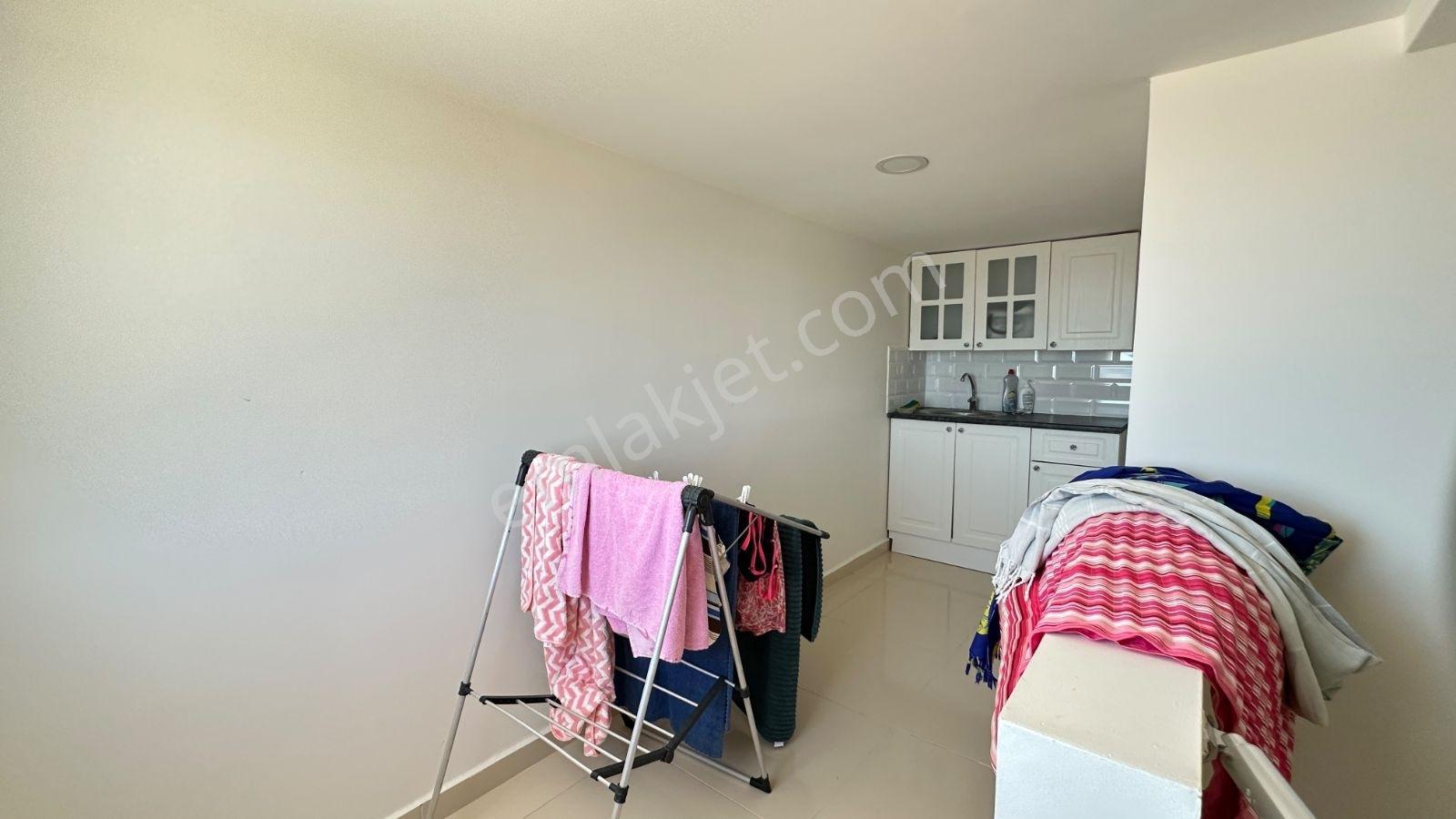 Çeşme Çiftlik'te Full Deniz Manzara Dubleks İkiz Villa 3+1eşyalı — fotoğraf 18
