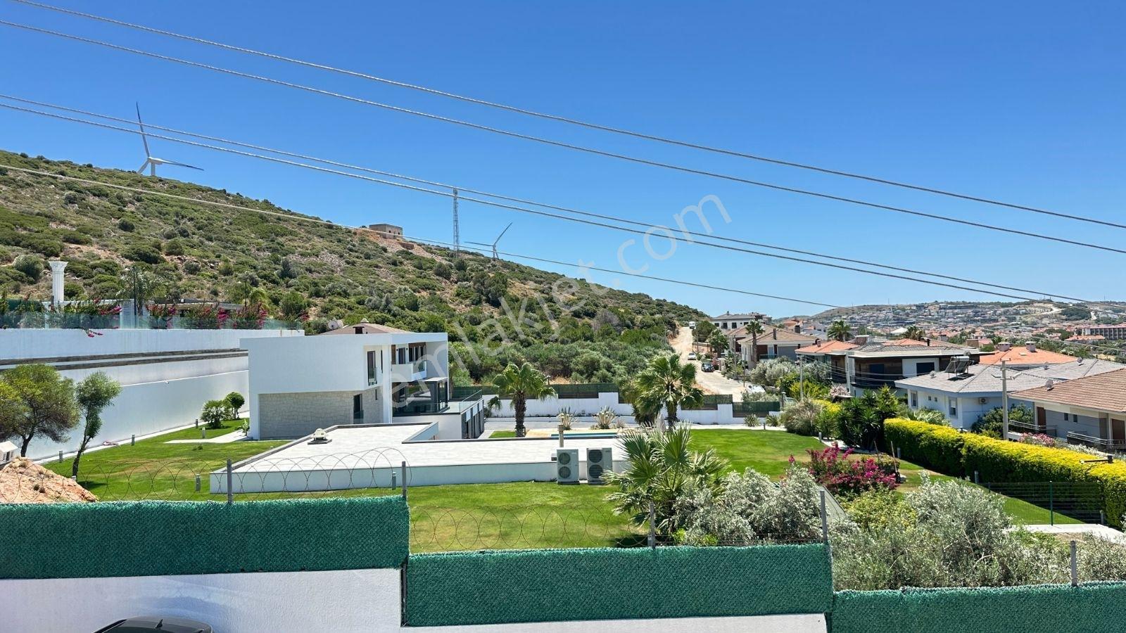 Çeşme Çiftlik'te Full Deniz Manzara Dubleks İkiz Villa 3+1eşyalı — fotoğraf 20