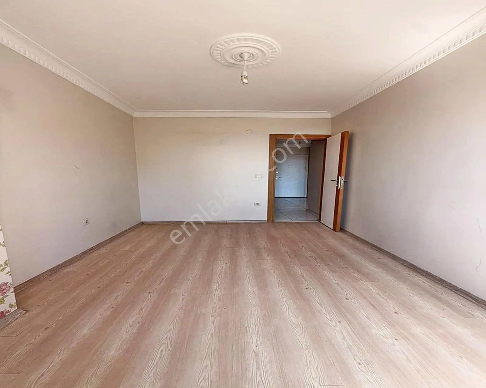 Esenyurt Çınar Mah. 1+1 80 M2 Satılık Ara Kat 2.399.000 Tl — fotoğraf 10