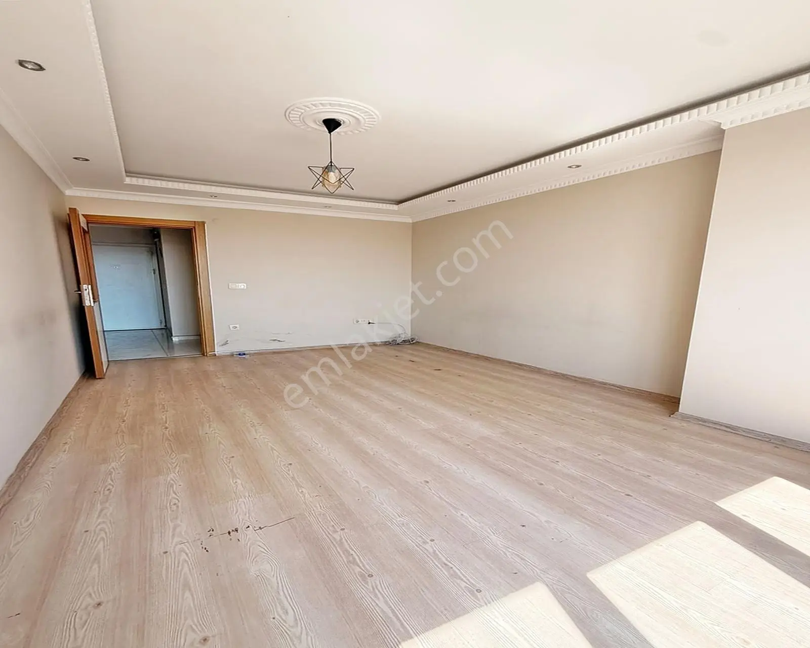 Esenyurt Çınar Mah. 1+1 80 M2 Satılık Ara Kat 2.399.000 Tl — fotoğraf 11