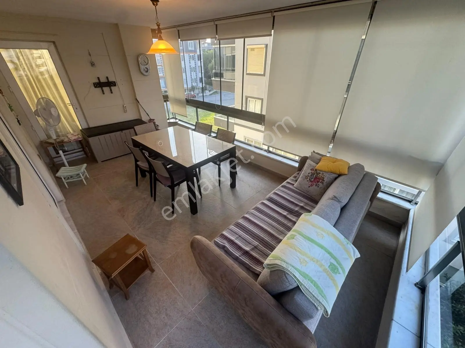 Kumsaldan İkizçayda Ayrı Mutfak Muhteşem Geniş Balkon_2+1_daire! — fotoğraf 16
