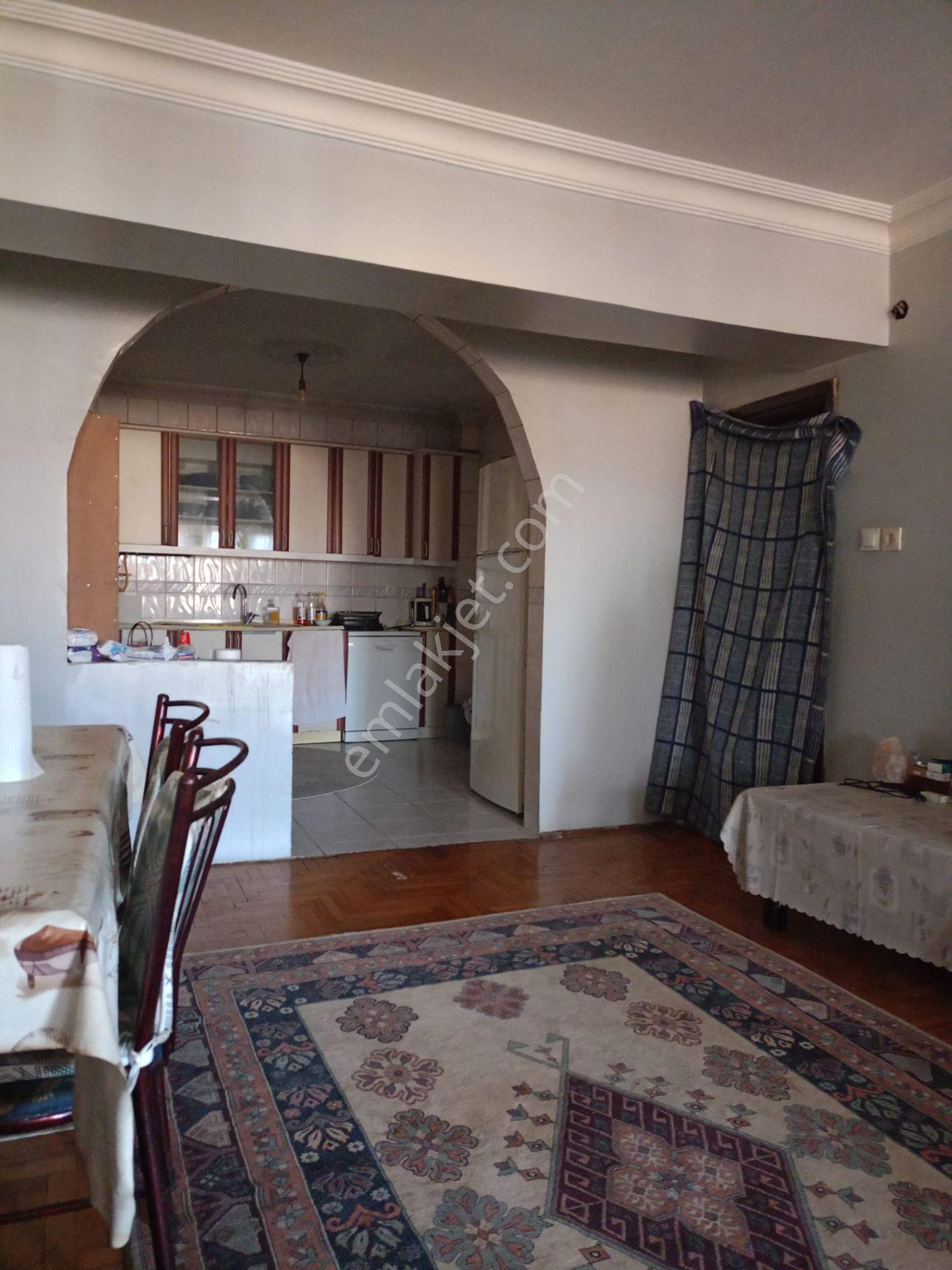 Adapazarı Yenigün Mahallesi Satılık 3+1 Daire — fotoğraf 7