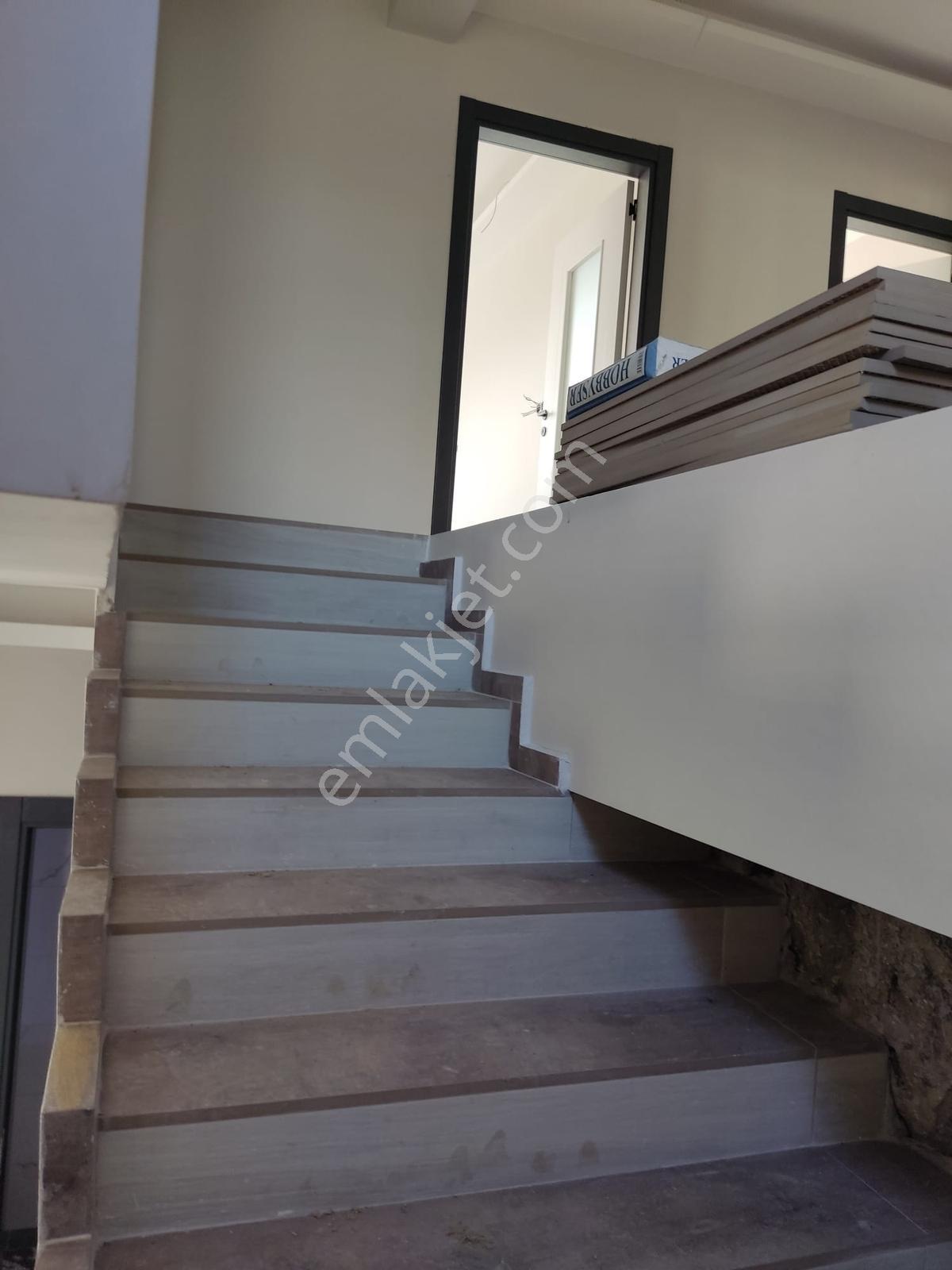 İzmir Belenbaşında Satılık Dubleks Villa Takasa Açıktır — fotoğraf 10