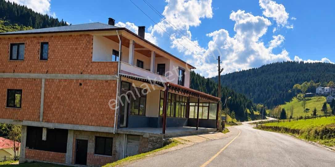 Trabzon Işıklar Ortamahallede Satılık Yatırımlık Arsa! — fotoğraf 14