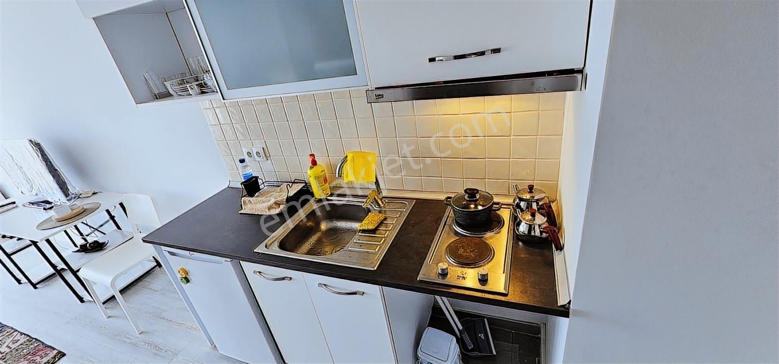 Bornova Dap Yapı Üst Katda Muhteşem Manzaralı,ferah Eşyalı 1+0 — fotoğraf 22