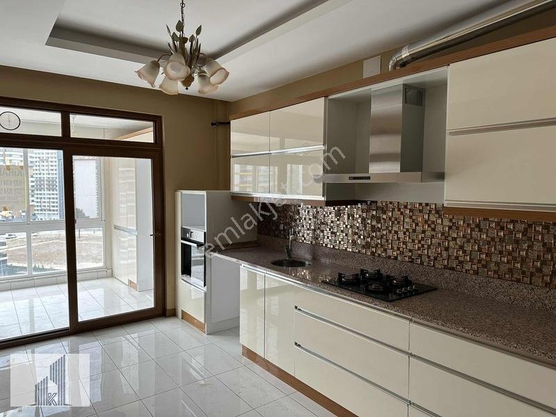 Kadir Dikici'den Başkent Hastanesi Karşısı Lüx Satılık 3+1 Daire — fotoğraf 2
