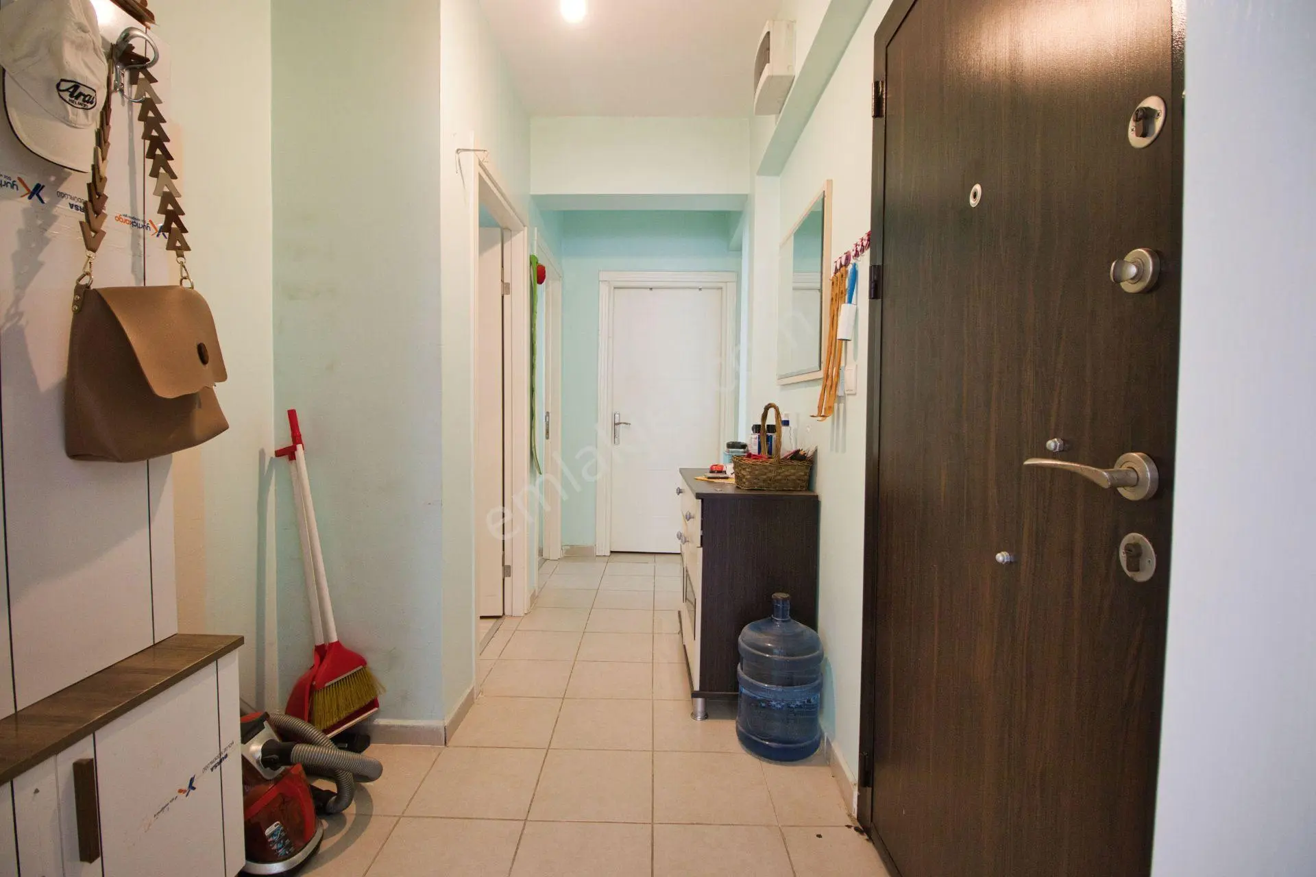 Aktiften Akçayda Satılık Arakat Ön Cephe Masrafsız Denize Yakın 2+1 Daire — fotoğraf 22