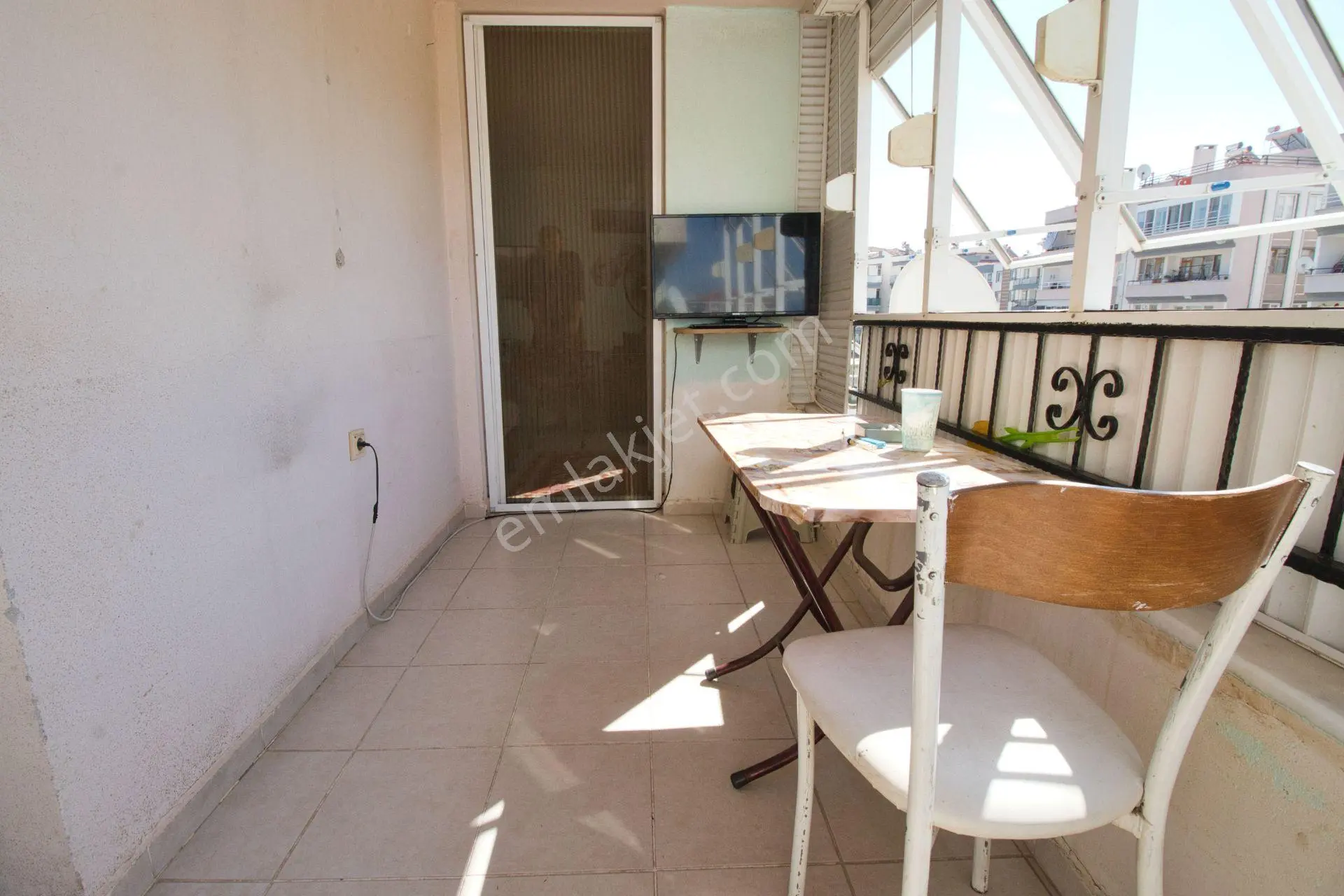 Aktiften Akçayda Satılık Arakat Ön Cephe Masrafsız Denize Yakın 2+1 Daire — fotoğraf 23