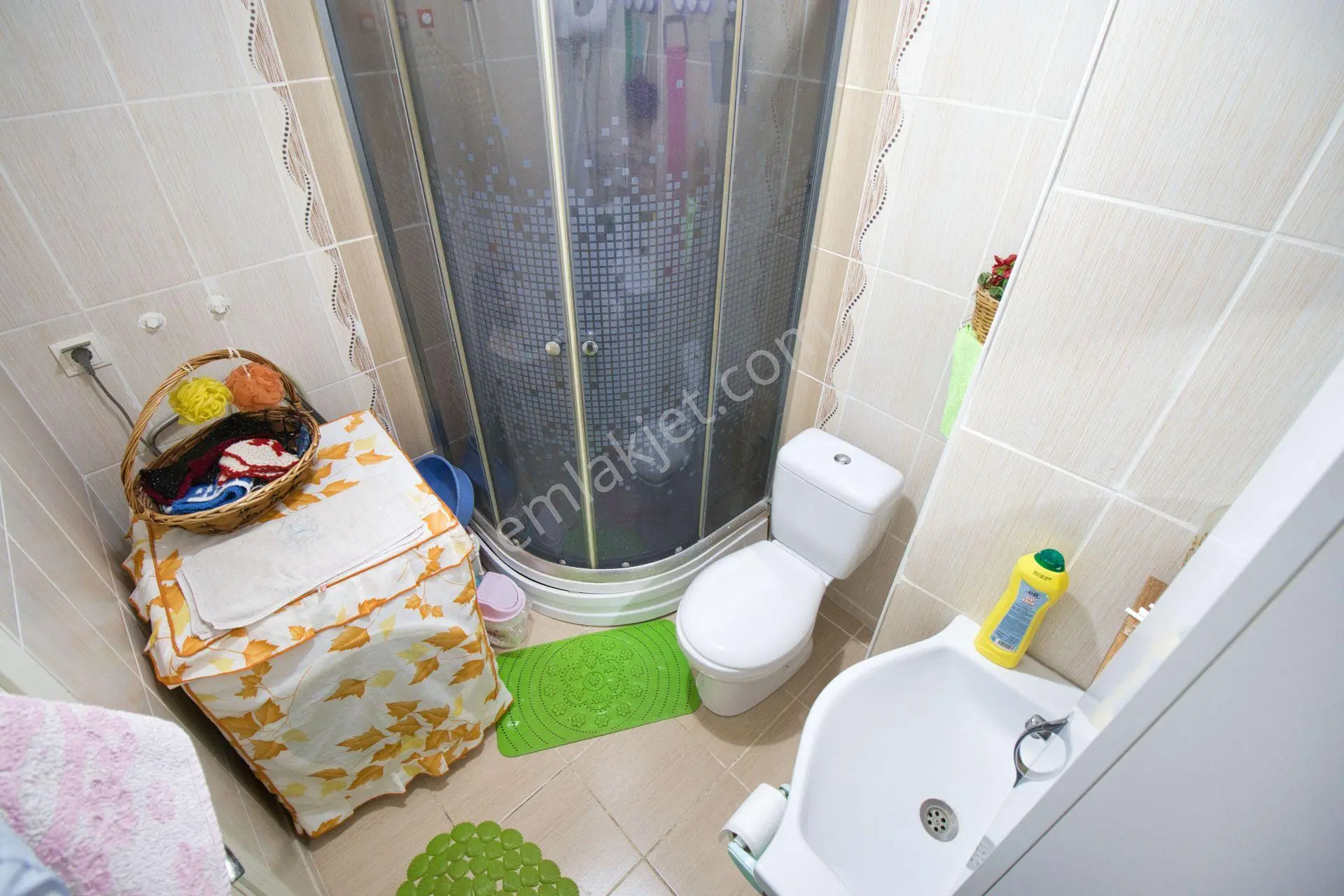 Aktiften Akçayda Satılık Arakat Ön Cephe Masrafsız Denize Yakın 2+1 Daire — fotoğraf 33