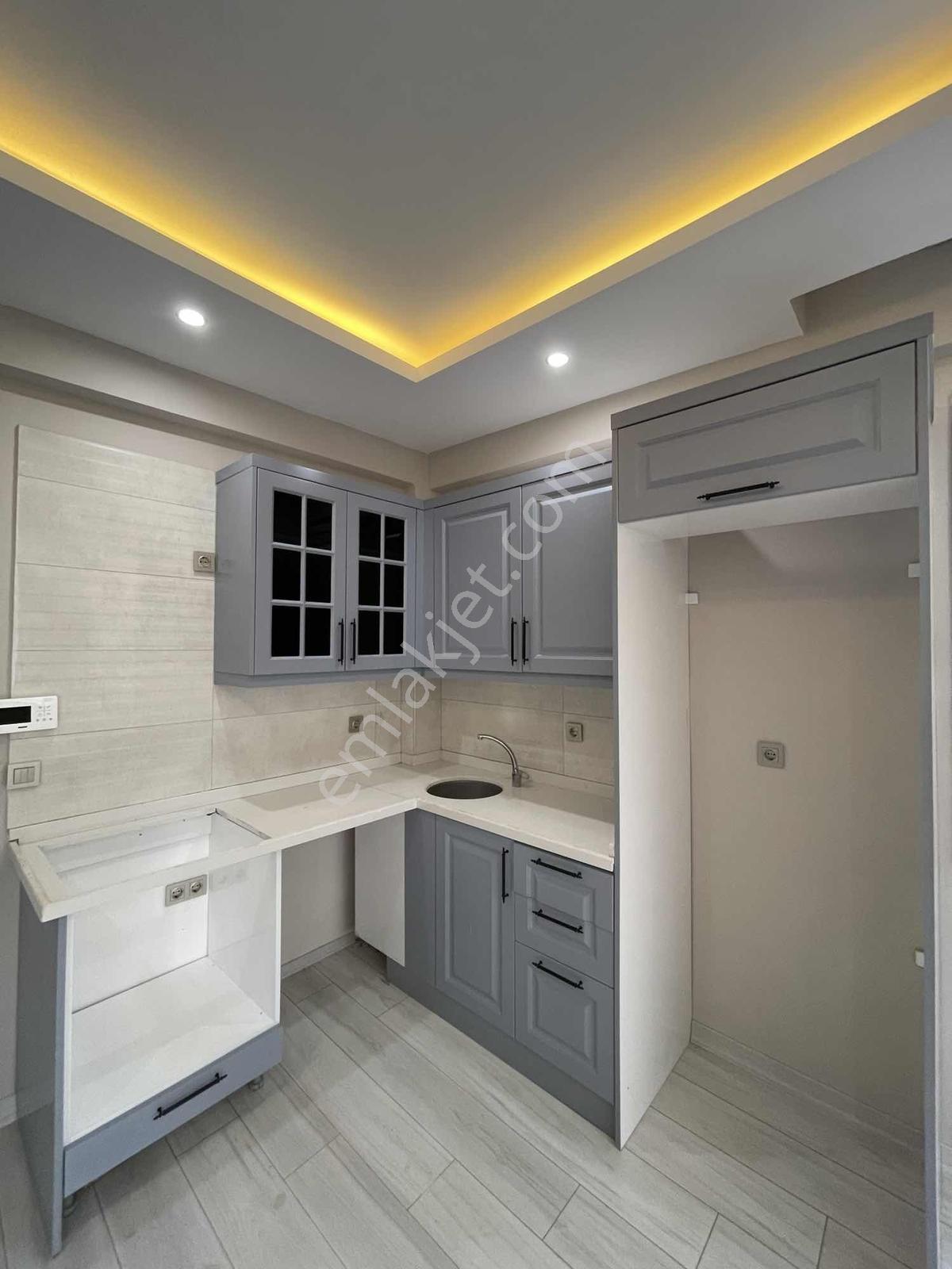 Stadyum Bulv.mıgros Karsısı Kat Mulkıyetlı Yuksek Kredılı 1+1 — fotoğraf 5