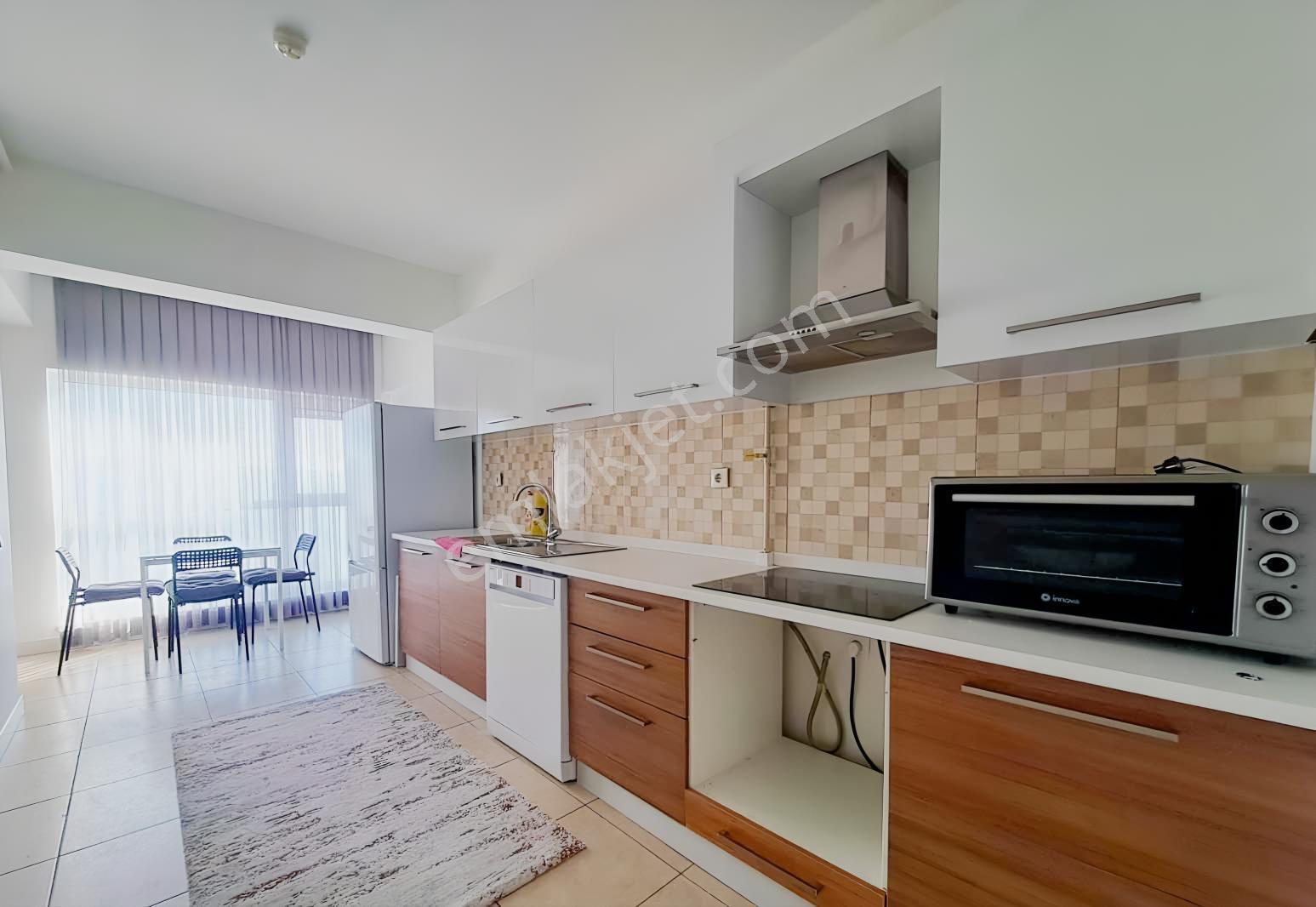 Cumhuriyet'ten Güneypark Sitesi 13.kat 3+1 Full Yapılı Mobilyalı — fotoğraf 14