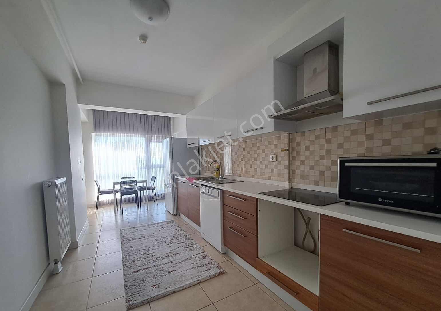 Cumhuriyet'ten Güneypark Sitesi 13.kat 3+1 Full Yapılı Mobilyalı — fotoğraf 15