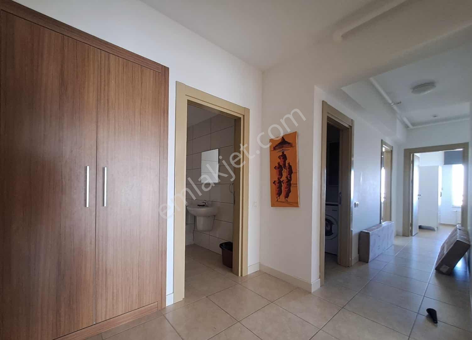 Cumhuriyet'ten Güneypark Sitesi 13.kat 3+1 Full Yapılı Mobilyalı — fotoğraf 21