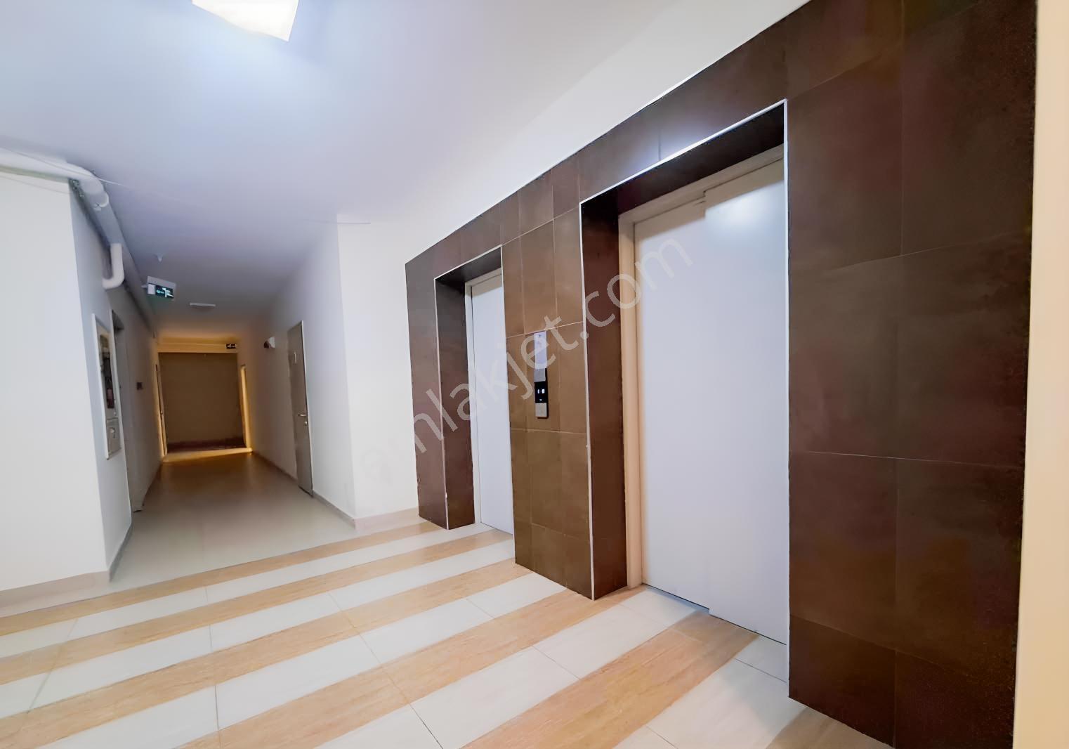 Cumhuriyet'ten Güneypark Sitesi 13.kat 3+1 Full Yapılı Mobilyalı — fotoğraf 23