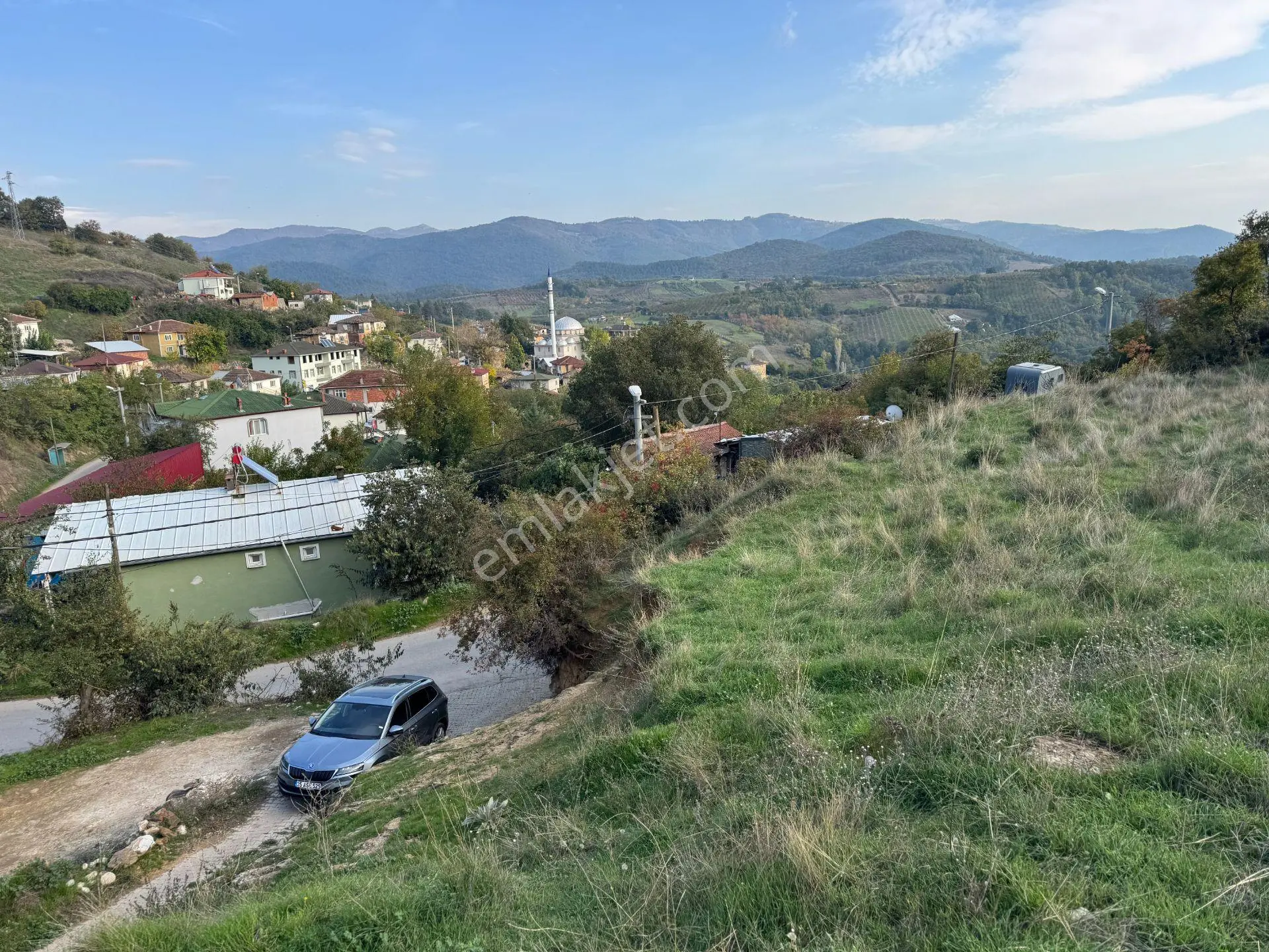 İznik Gürmüzlü Mahallesi 511 M² Doğa Manzaralı Arsa — fotoğraf 4