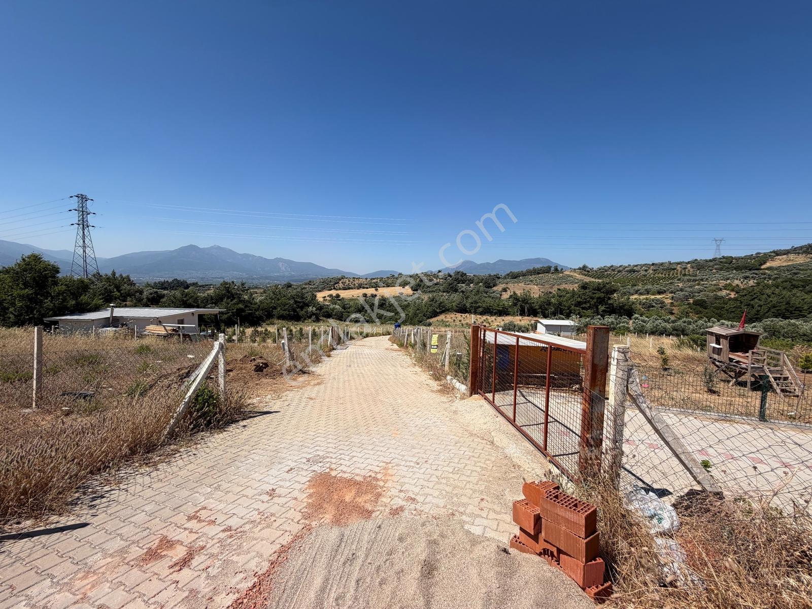 Kemalpaşa Çambel'de 539 M2 Satılık Tarla — fotoğraf 10