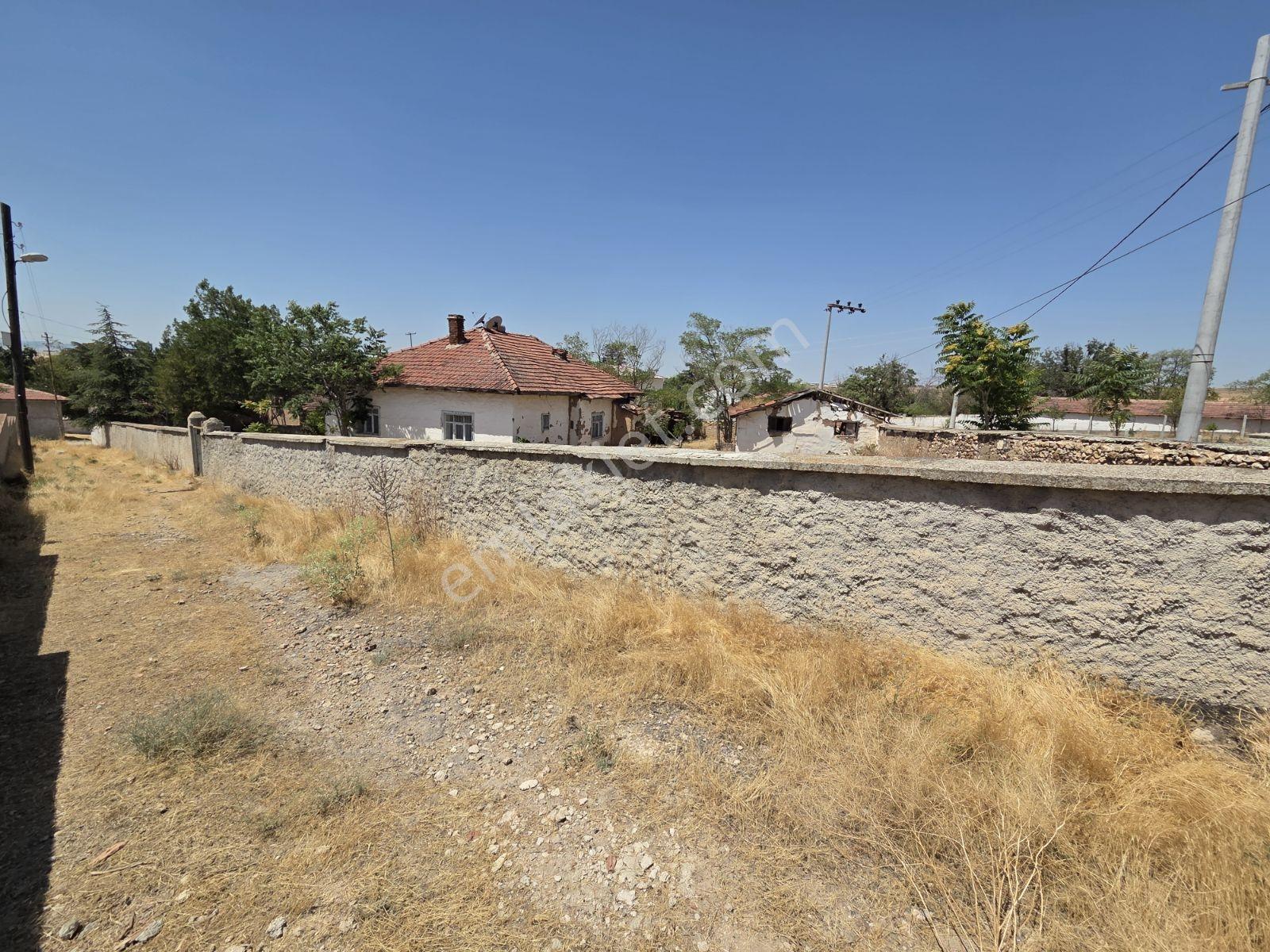 İmişehir Köy Merkezinde Satılık 1/3 Arsa Hissesi — fotoğraf 7